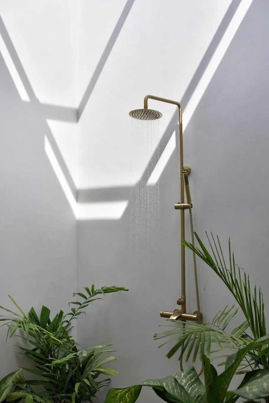 Shower in Adults-Only Luxury Studio Private Pool & Free Gym