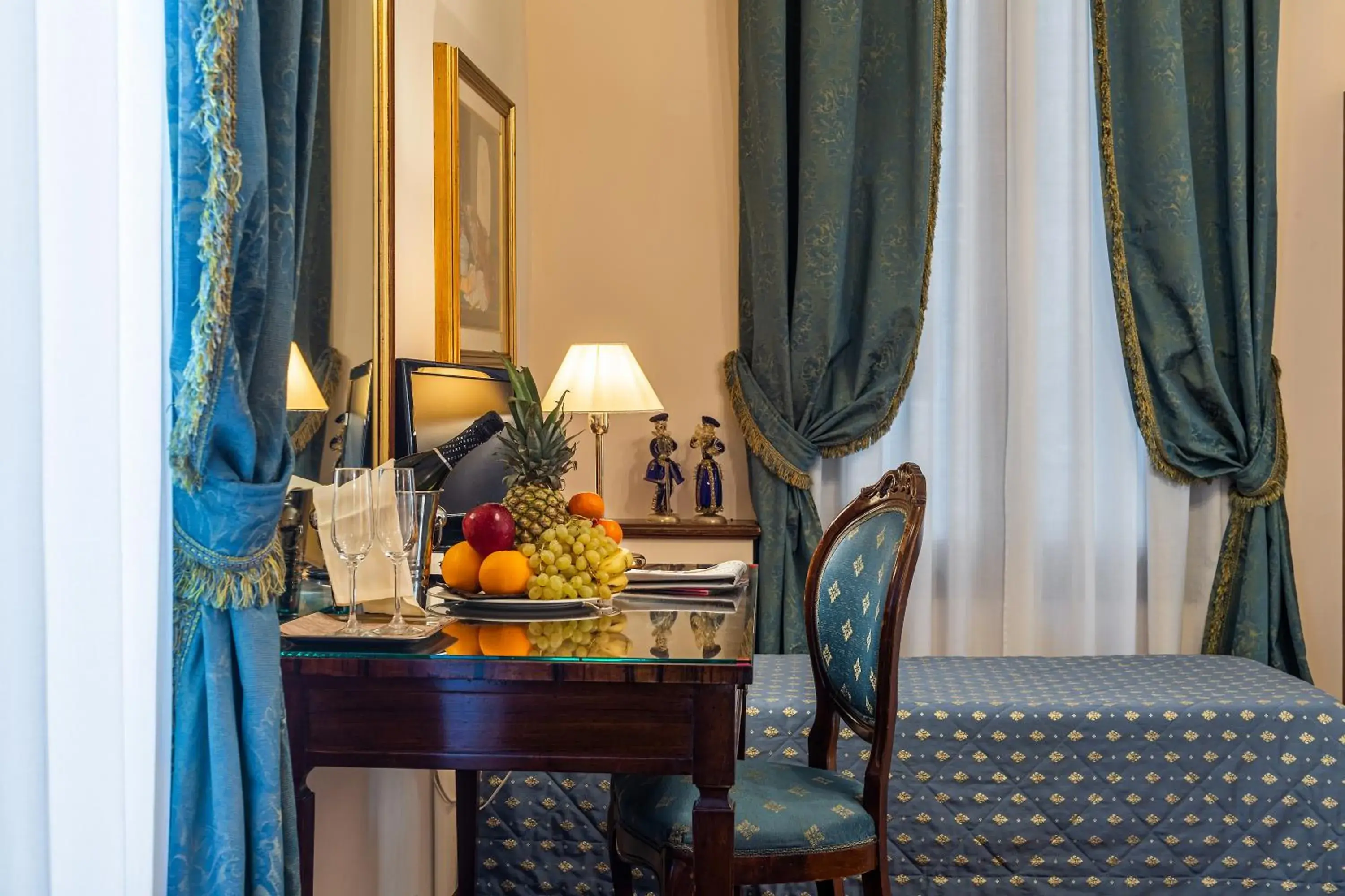 Triple Room in Locanda Sant'Agostin Triple Room in Locanda Sant'Agostin