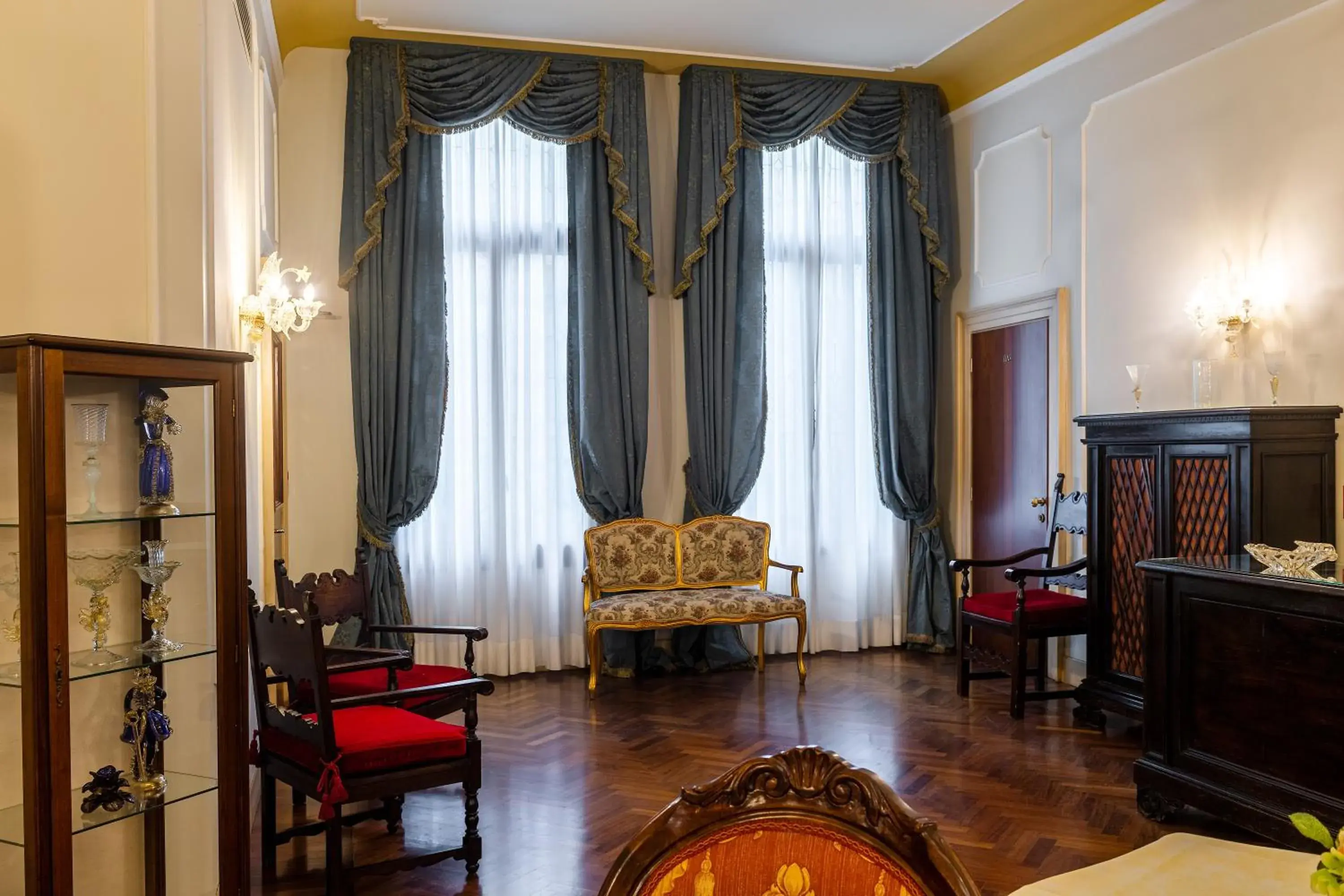 Lounge or bar in Locanda Sant'Agostin Lounge or bar in Locanda Sant'Agostin