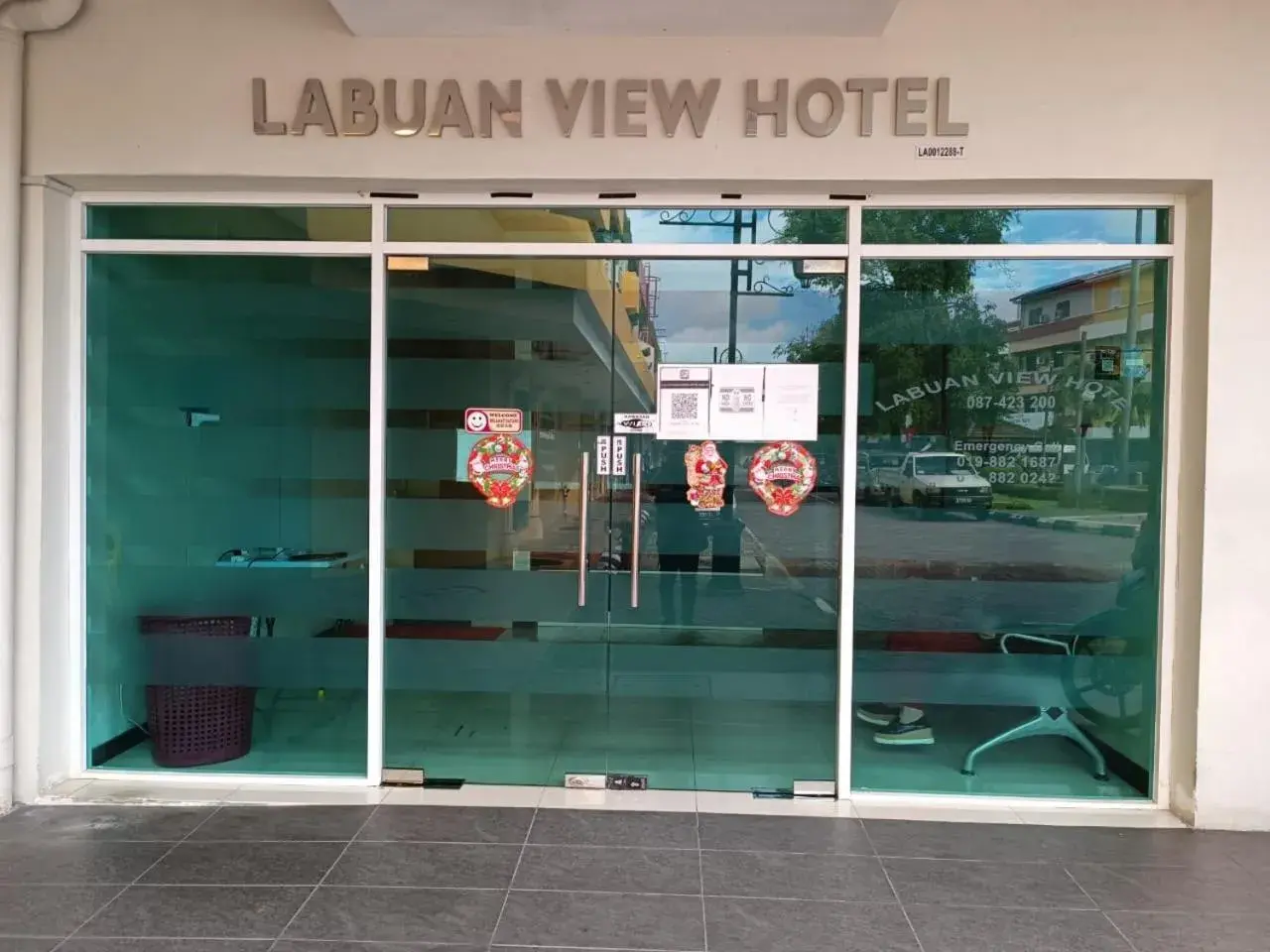 AMBASSADOR LABUAN VIEW HOTEL AMBASSADOR LABUAN VIEW HOTEL