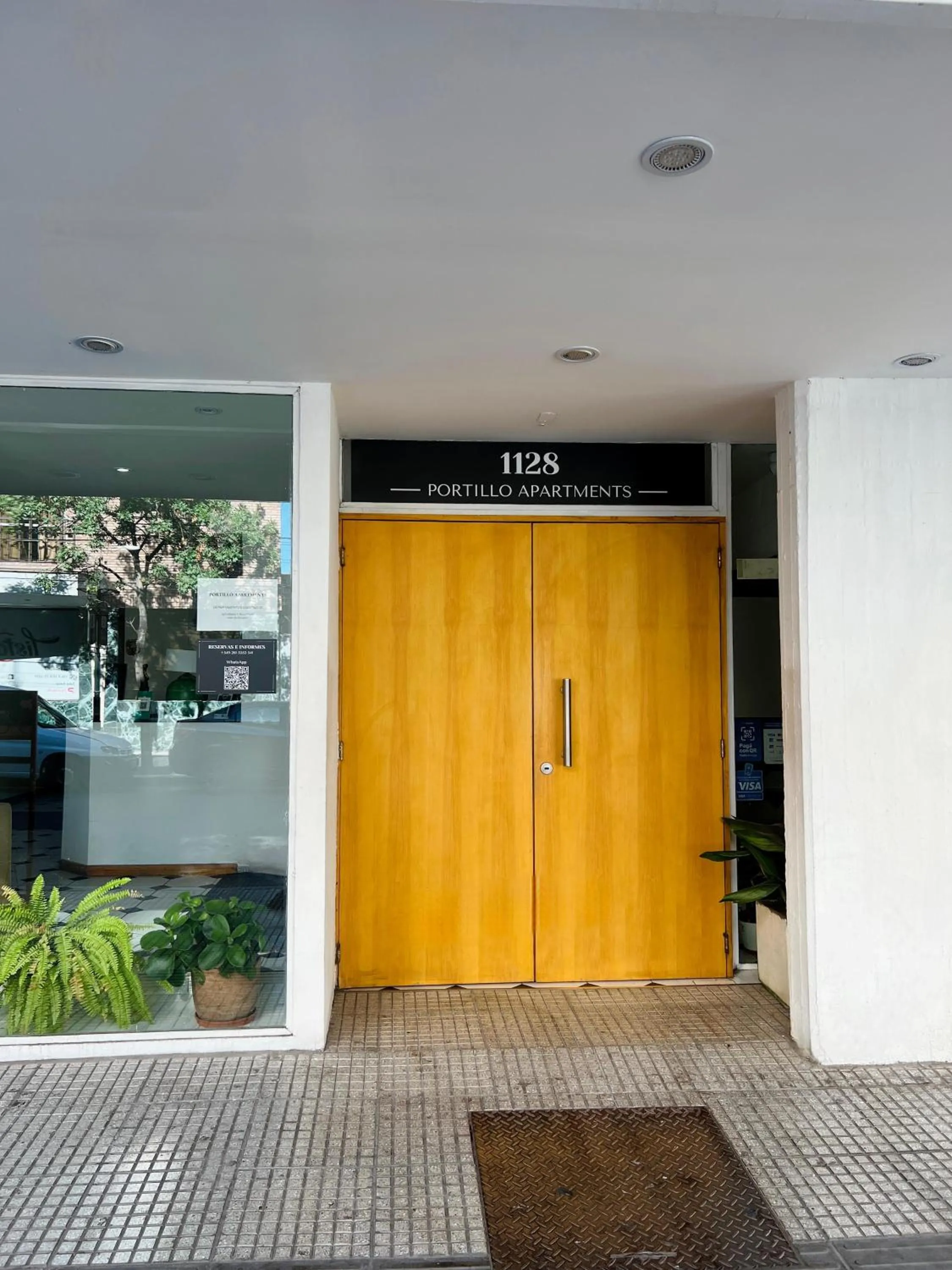 Portillo Apartments