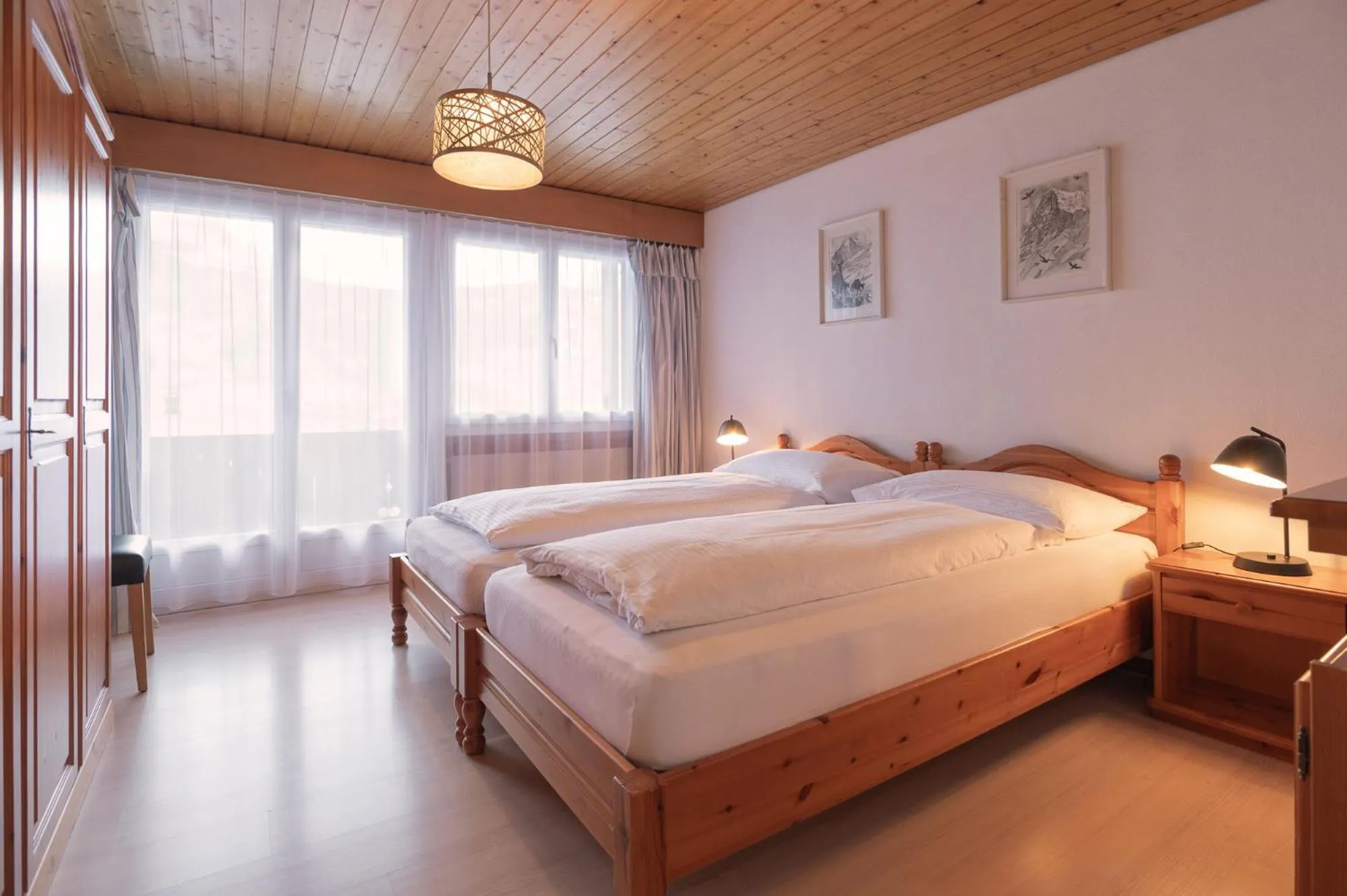 Bedroom, Bed in Apartment Jungfrau Lodge