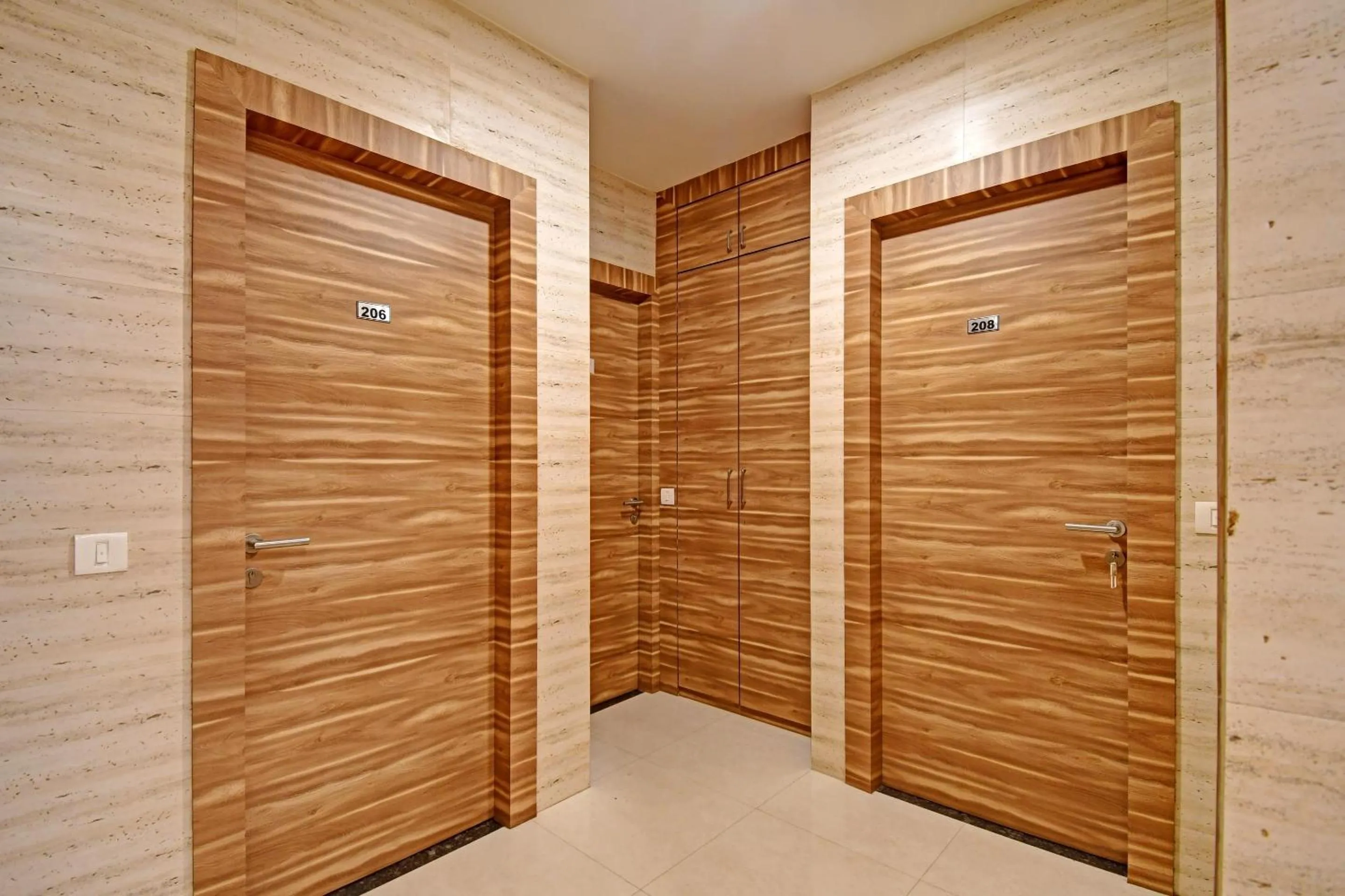 Lobby or reception in Super Townhouse Hotel All In One Near City Centre Salt Lake