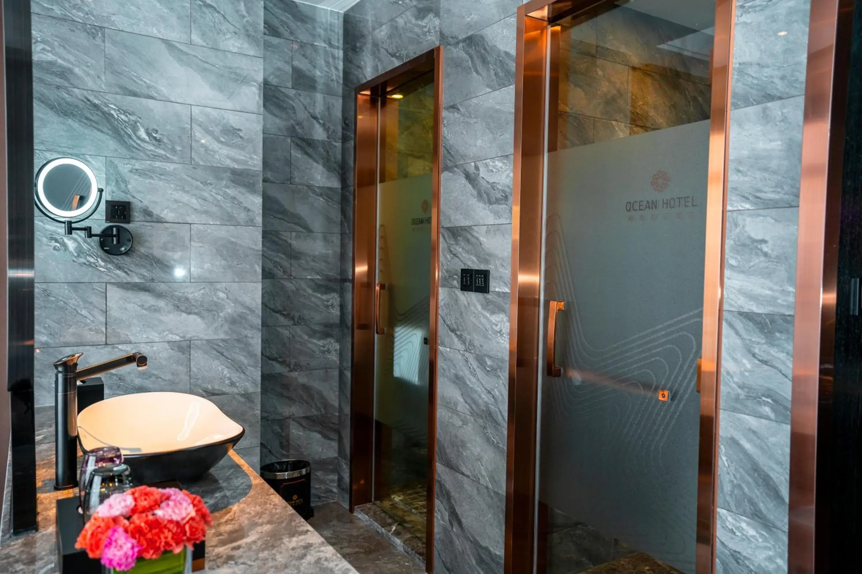 Bathroom in OCEAN HOTEL Bathroom in OCEAN HOTEL