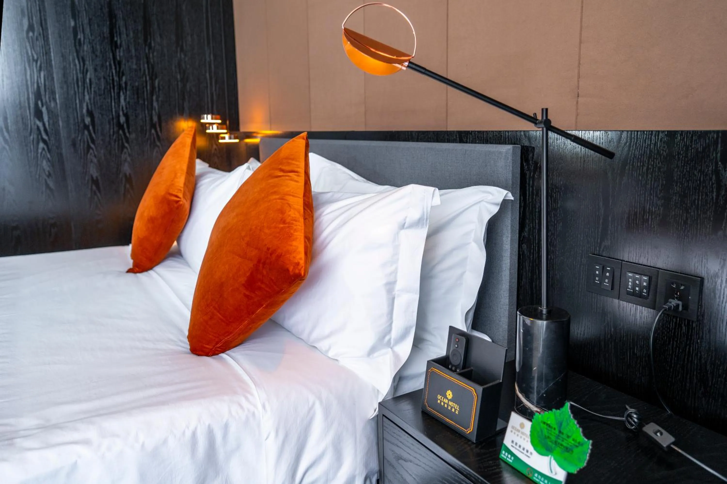 Bedroom, Bed in OCEAN HOTEL