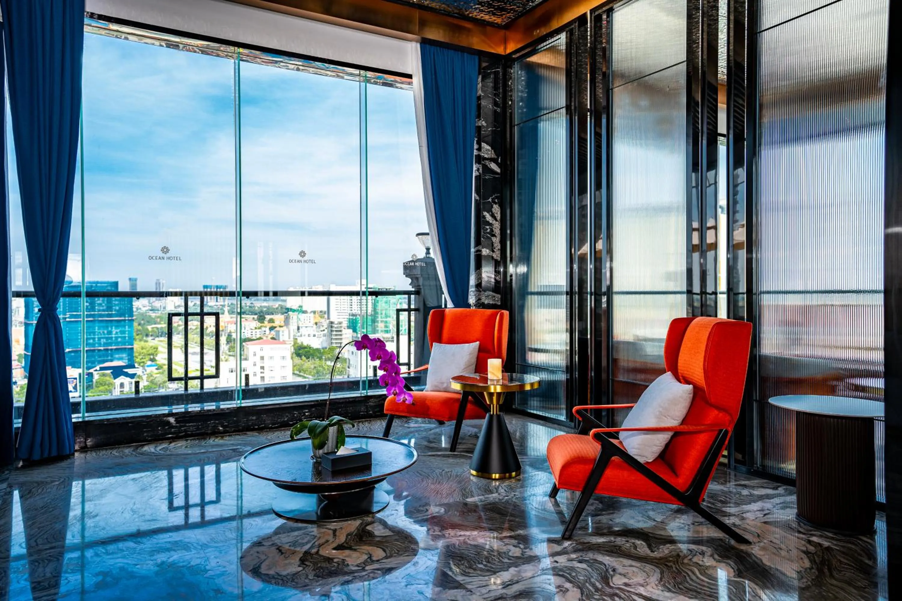 Patio in OCEAN HOTEL