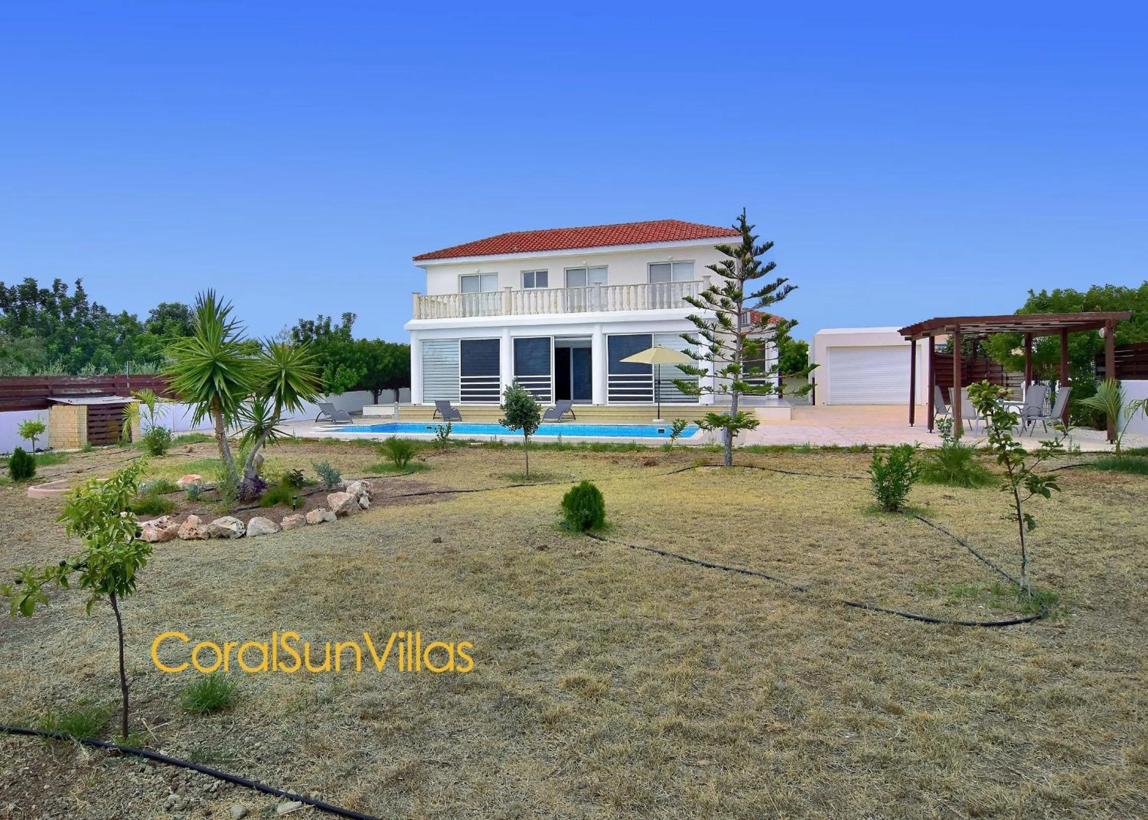Property building in Villa 200m To The Coral Bay Strip, Large Pool