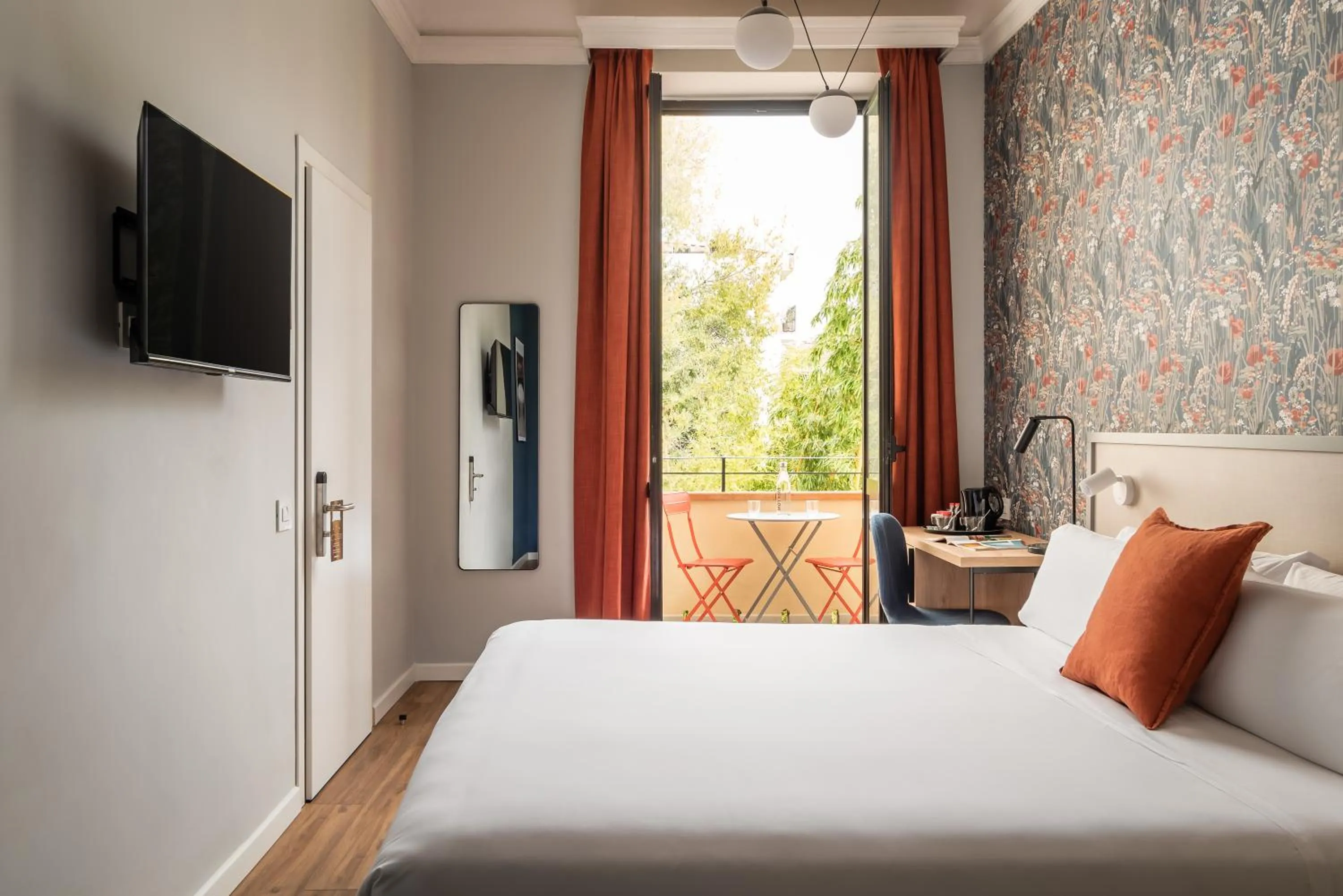 Bed in BYPILLOW Goldoni