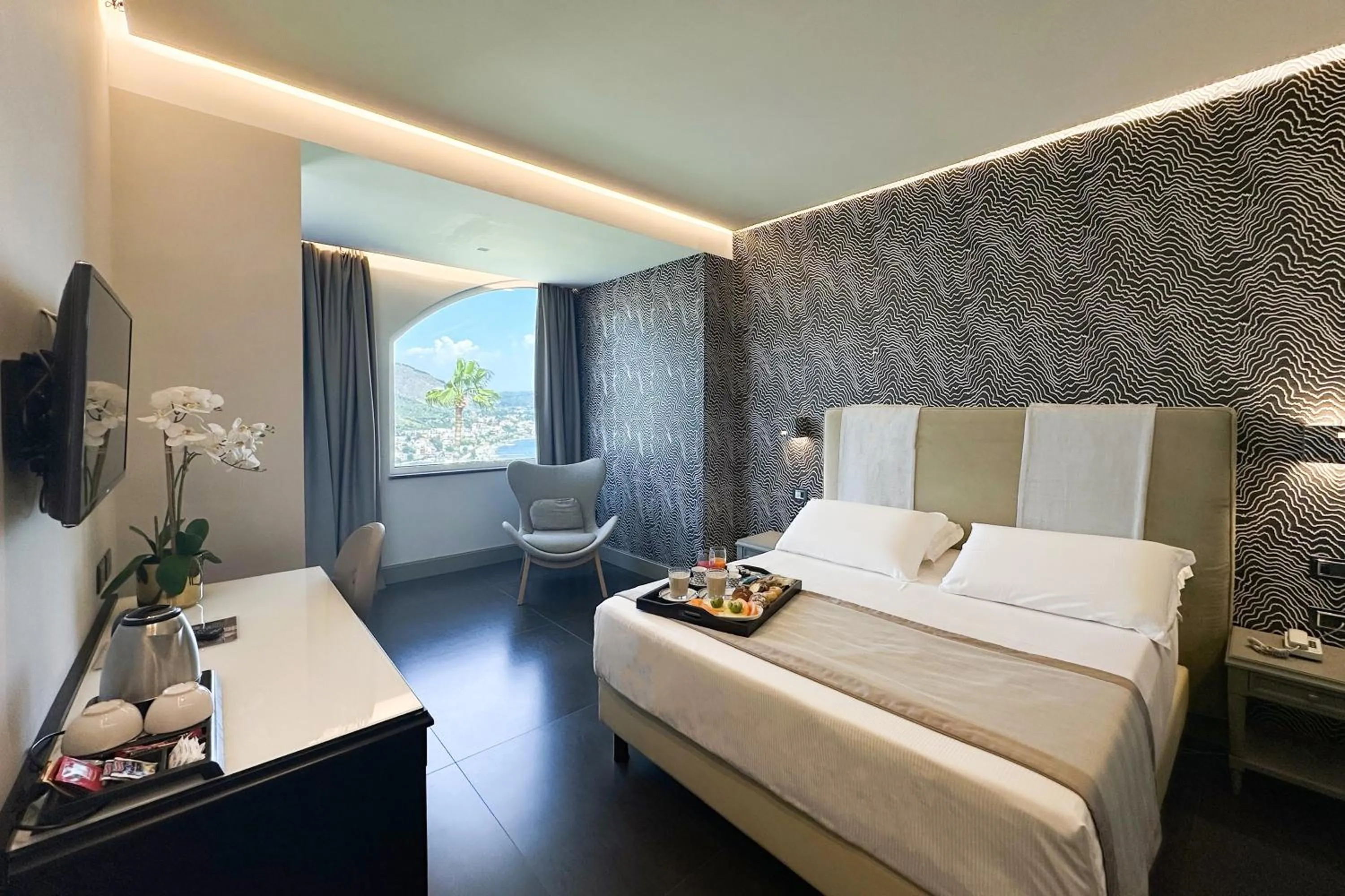 Bedroom, Bed in Hotel Il Gabbiano