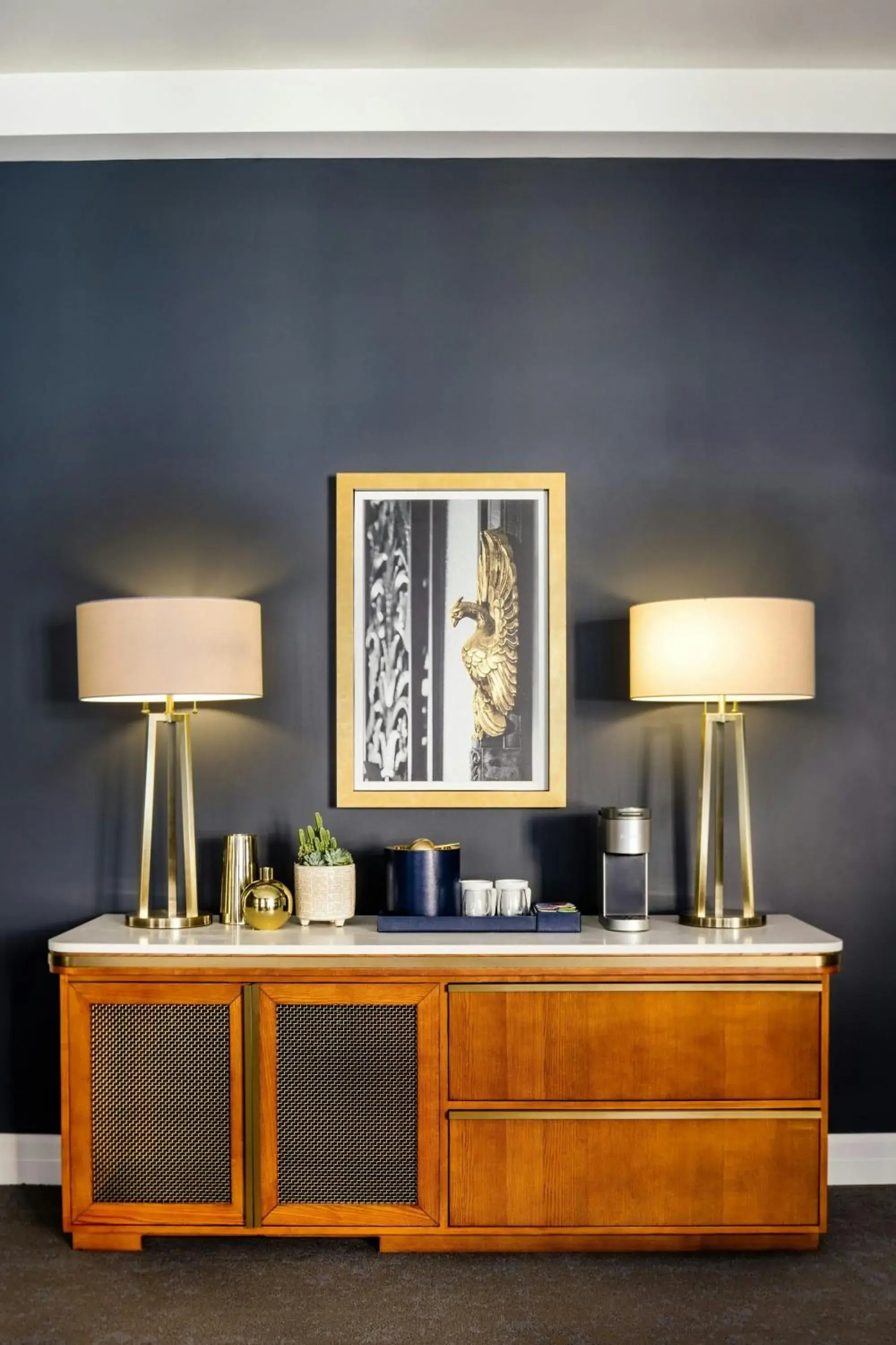 Lounge or bar in The National, Autograph Collection Lounge or bar in The National, Autograph Collection