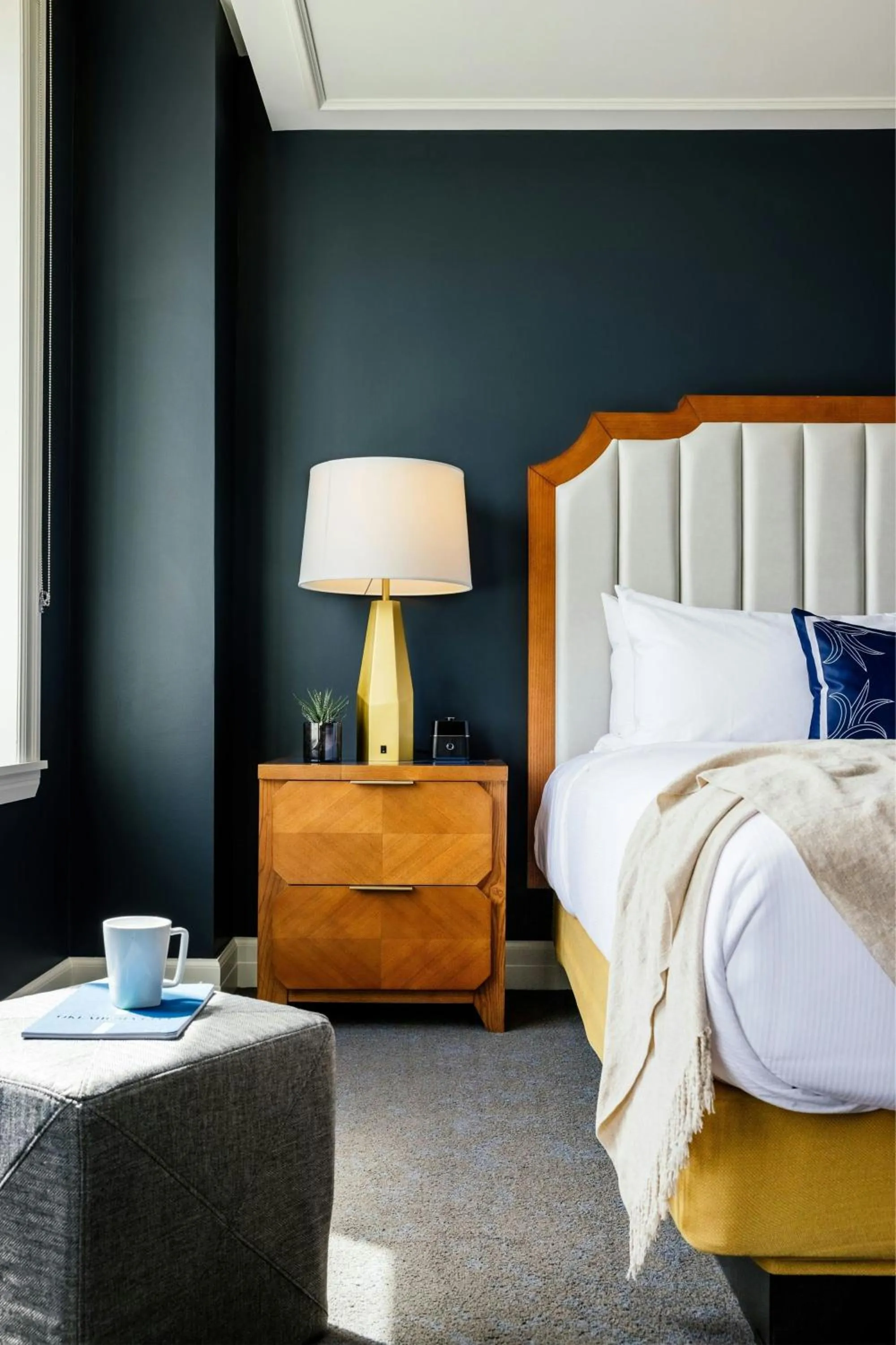 Photo of the whole room, Bed in The National, Autograph Collection