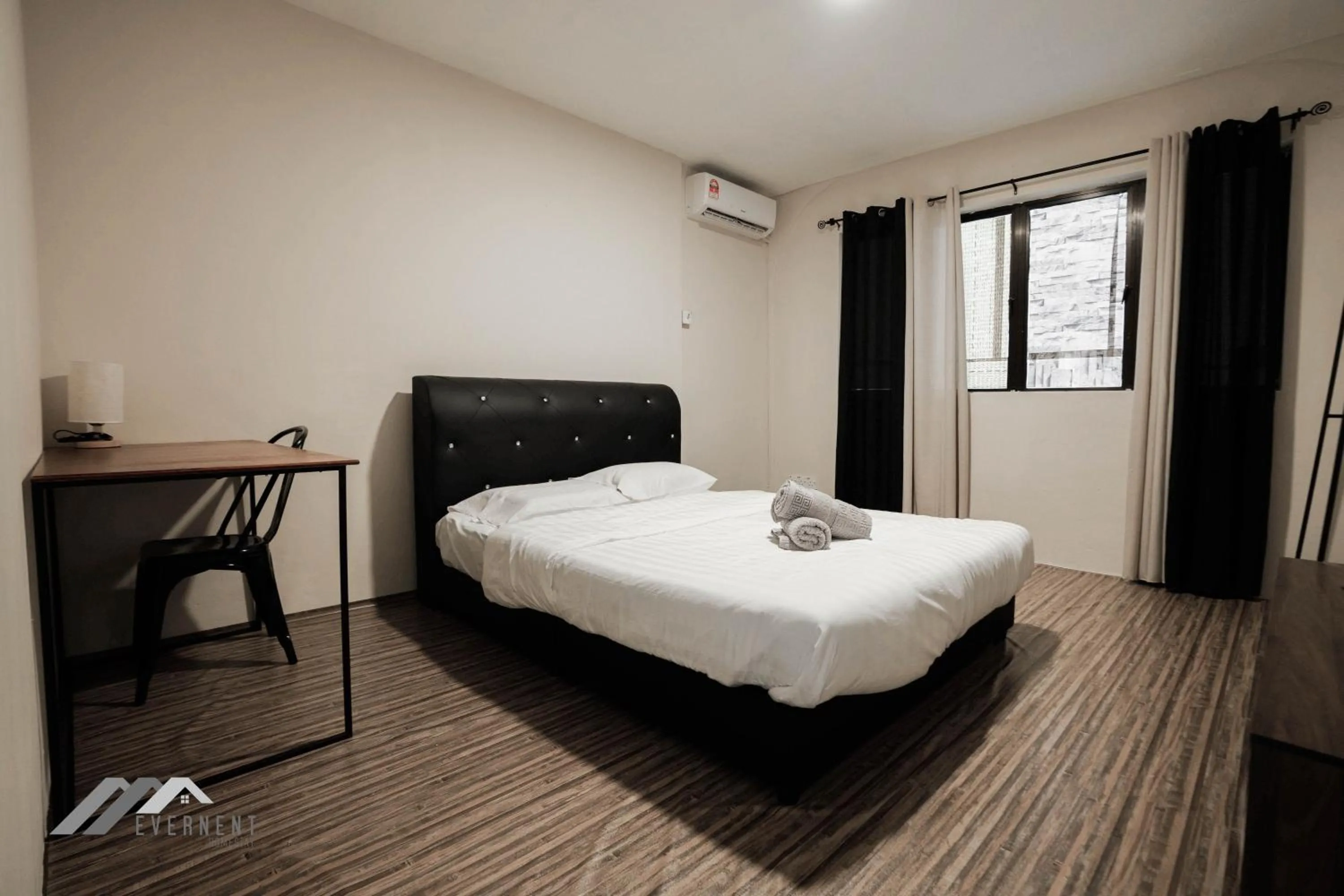 Bed in Permaisuri Homestay by Evernent