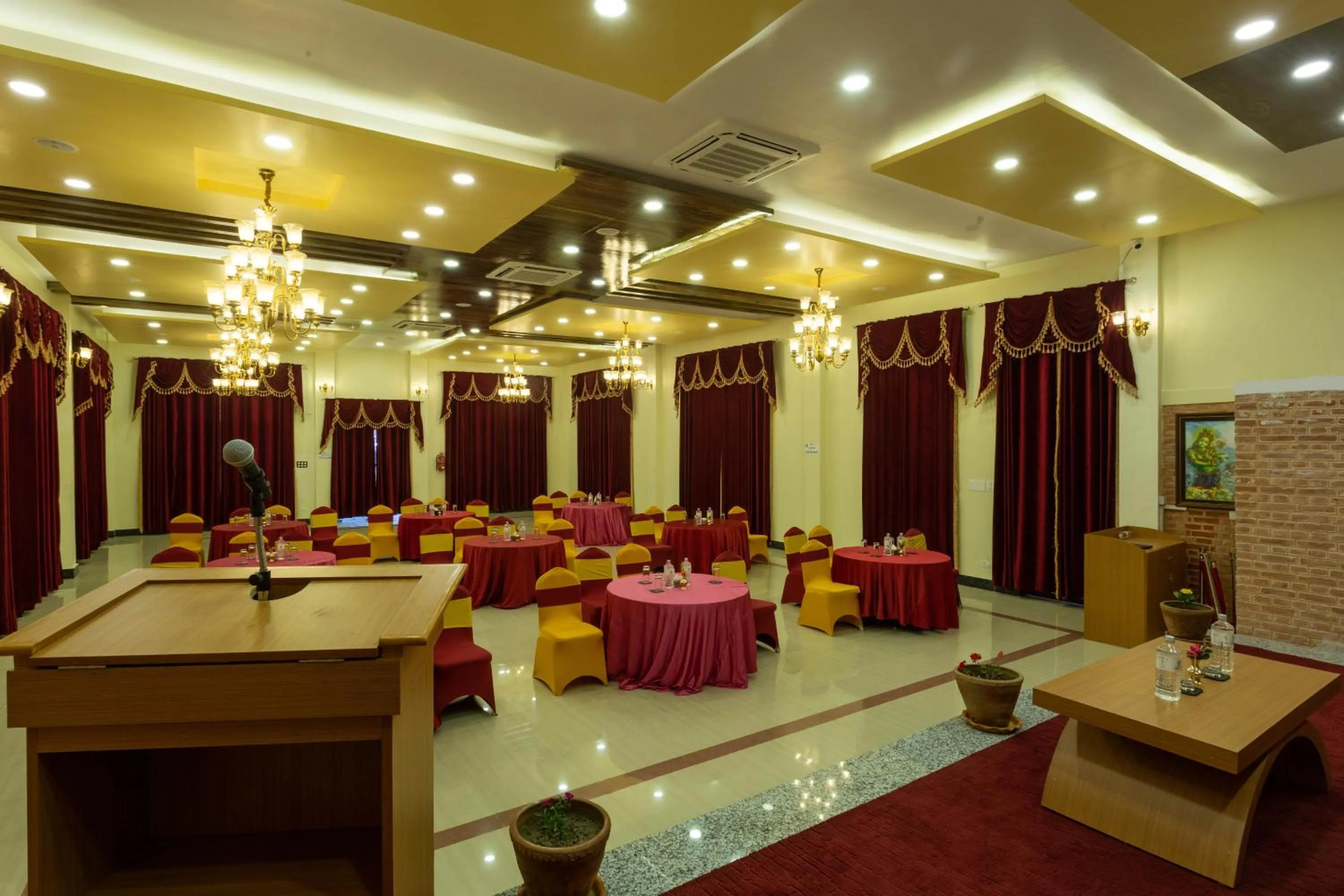 Meeting/conference room in Hotel Ghyampe Dada