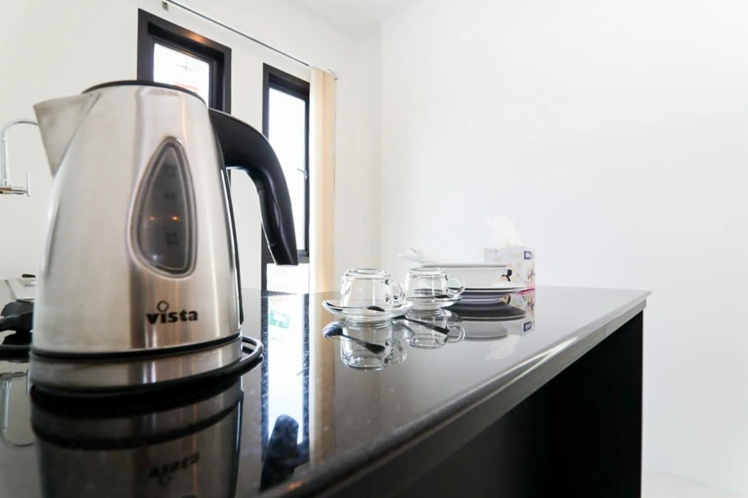 Kitchen or kitchenette in G House Hotel