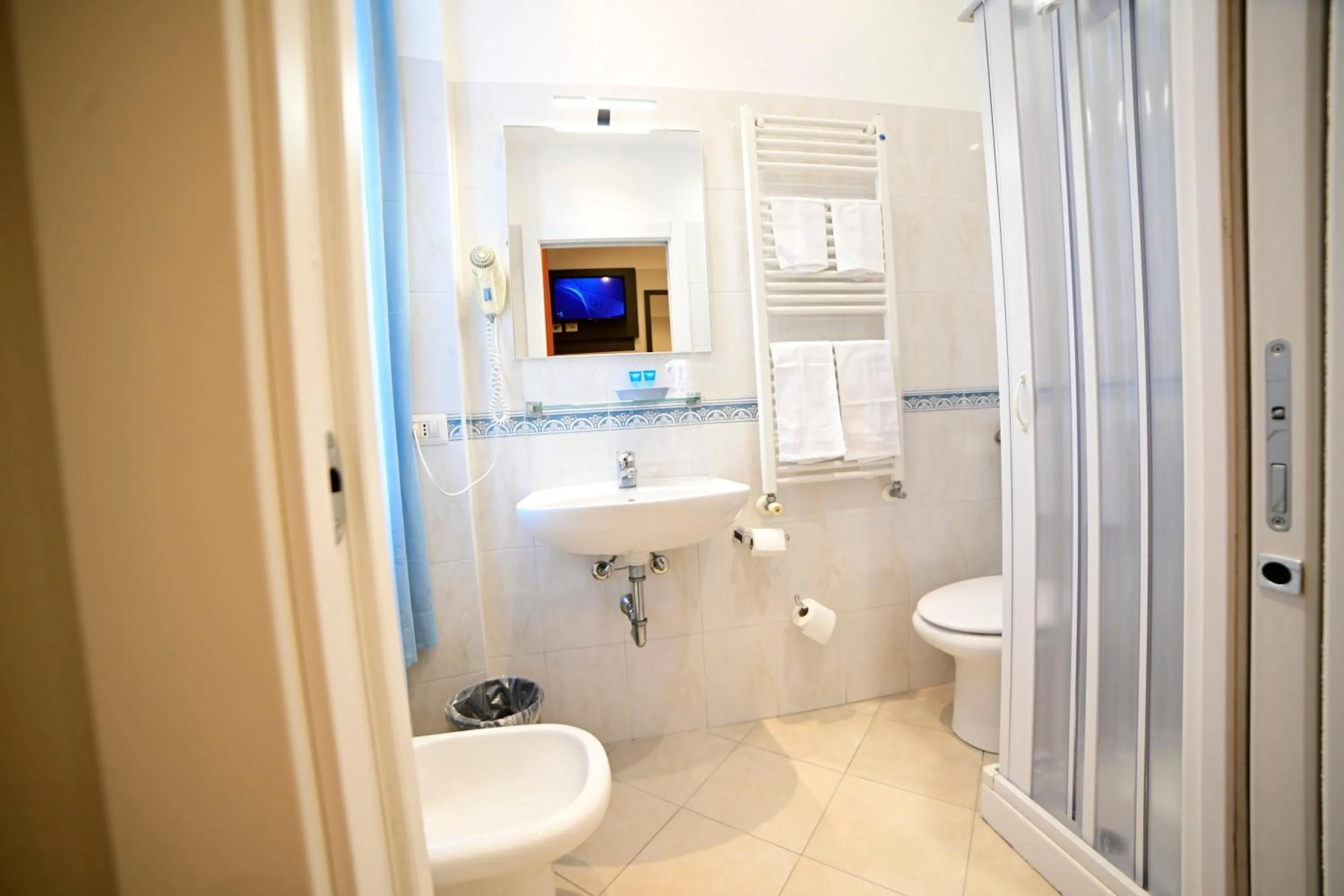 Bathroom in Hotel Demo'