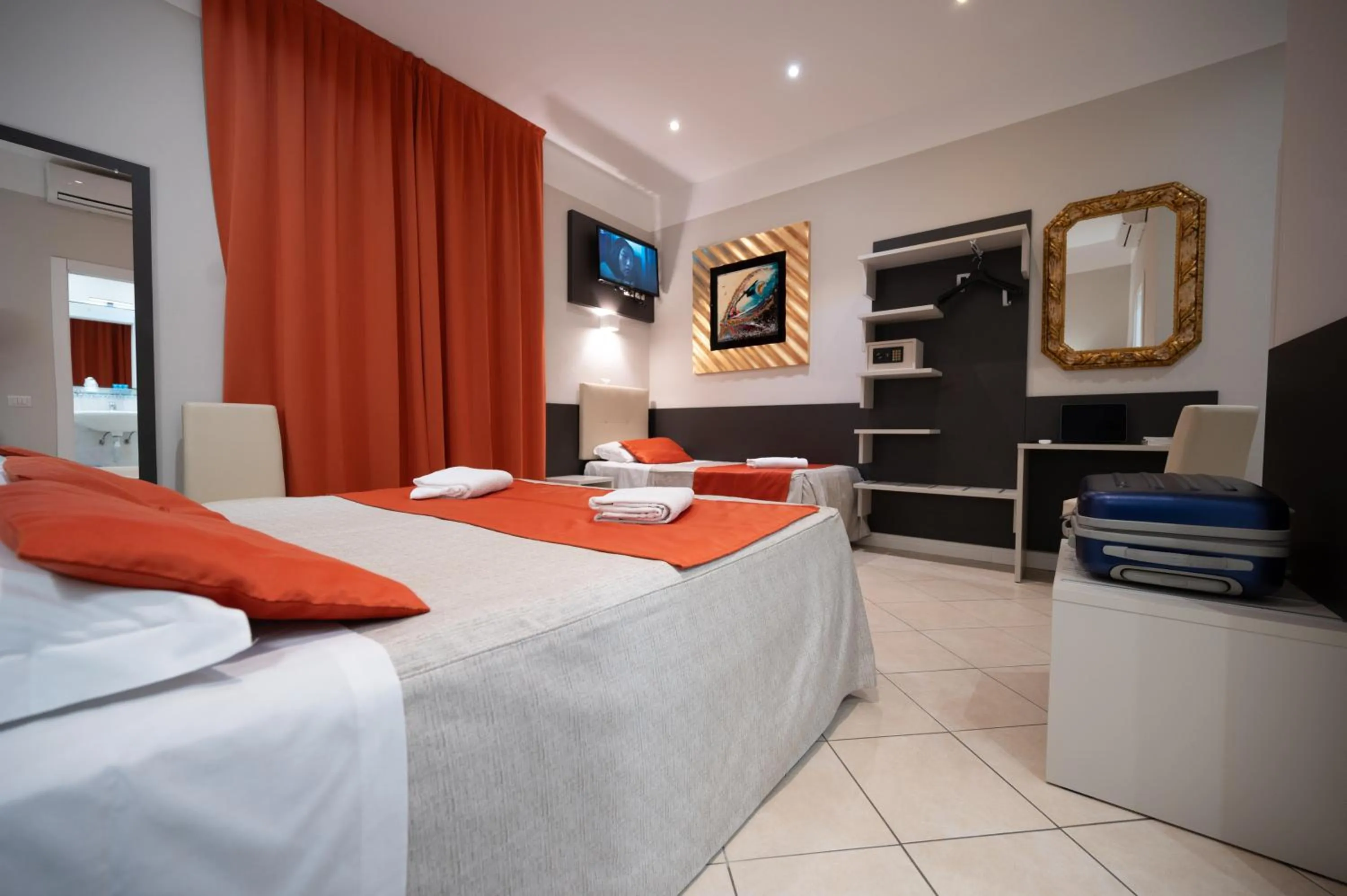 View (from property/room), Bed in Hotel Demo'