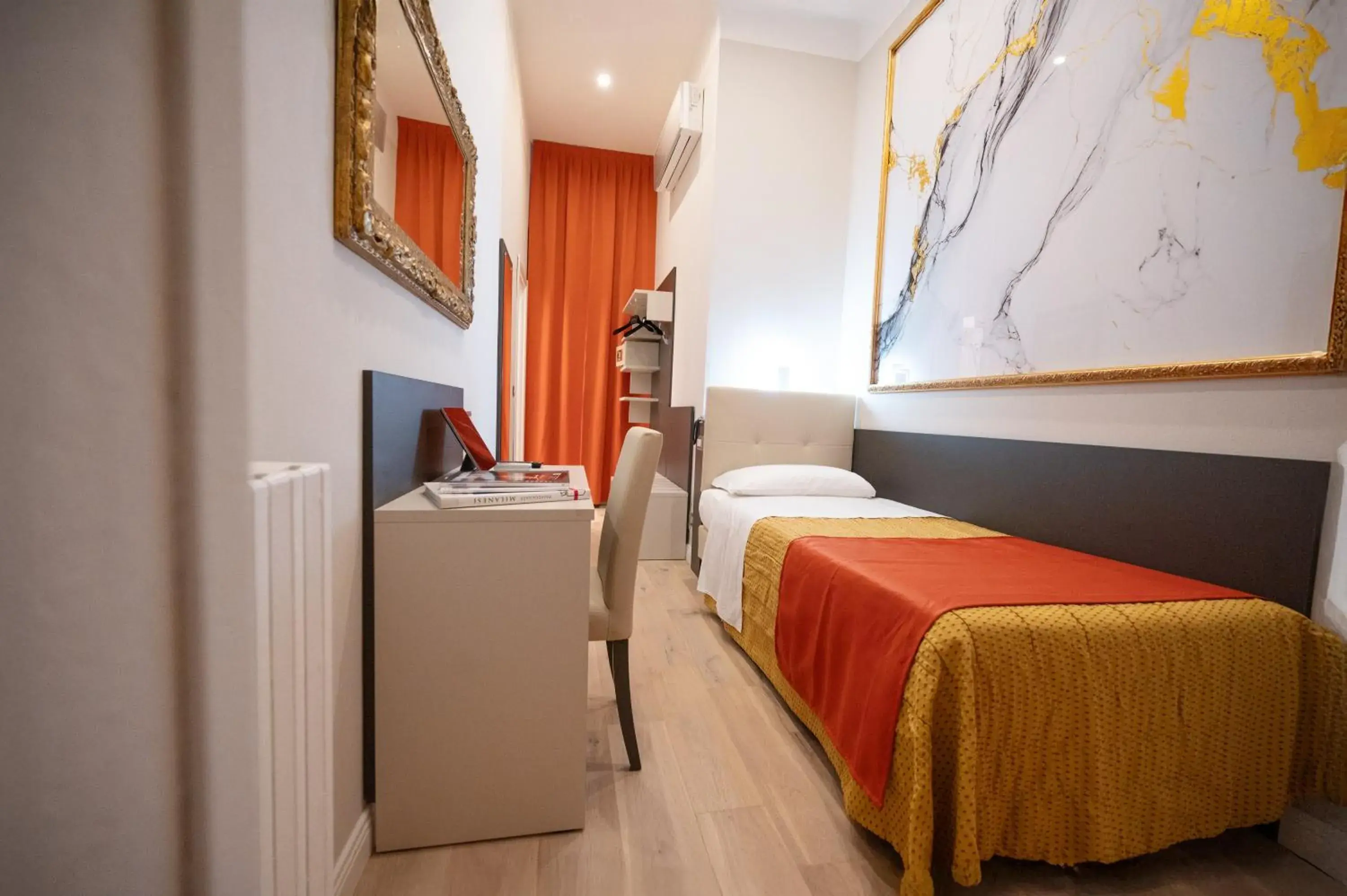 View (from property/room), Bed in Hotel Demo' View (from property/room), Bed in Hotel Demo'