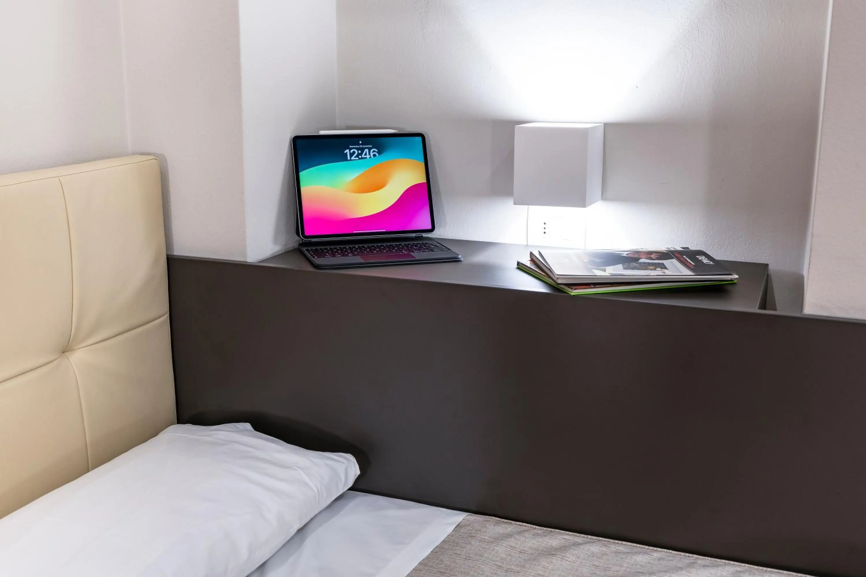 furniture, Bed in Hotel Demo'