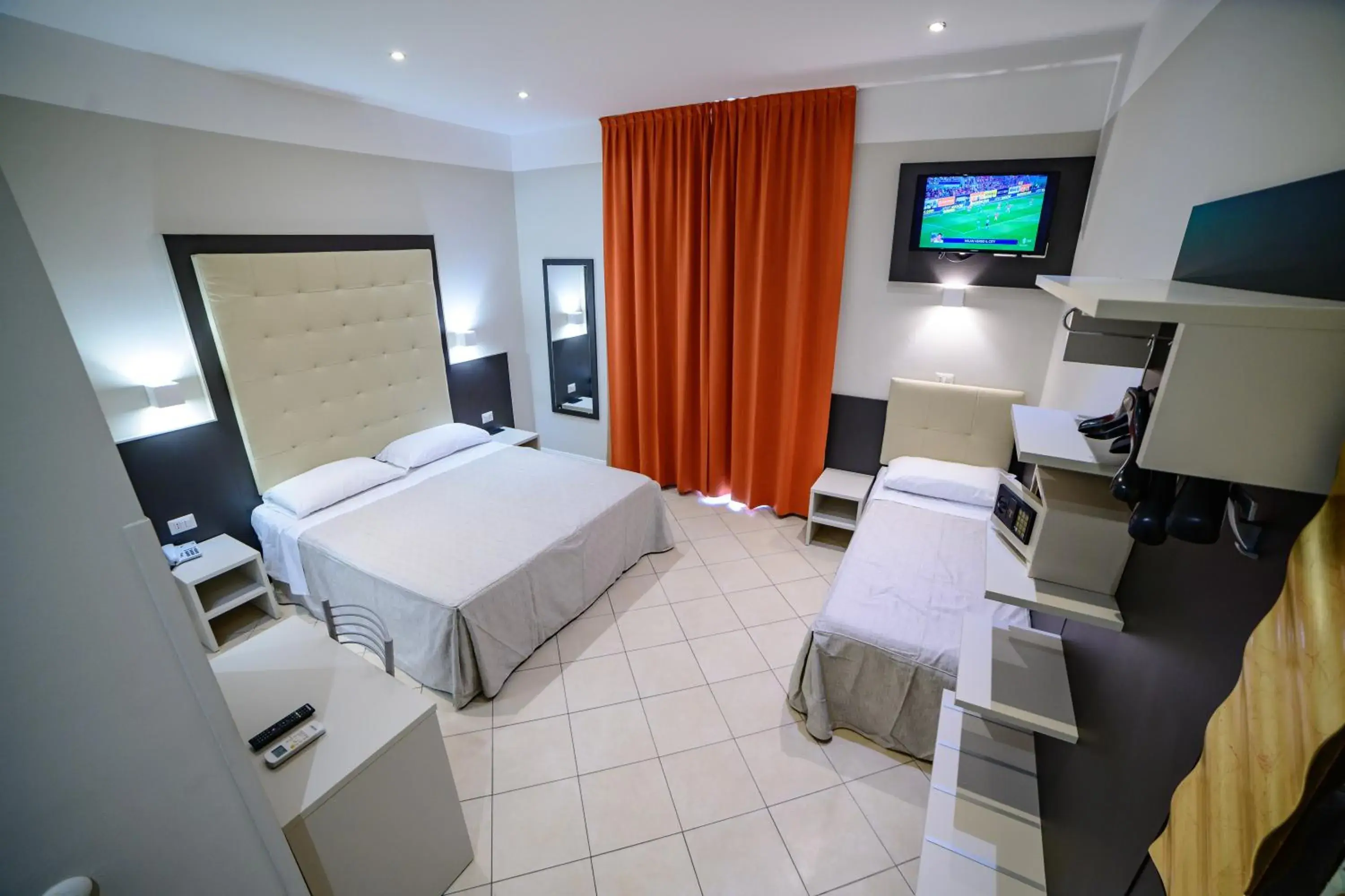 Bed in Hotel Demo' Bed in Hotel Demo'