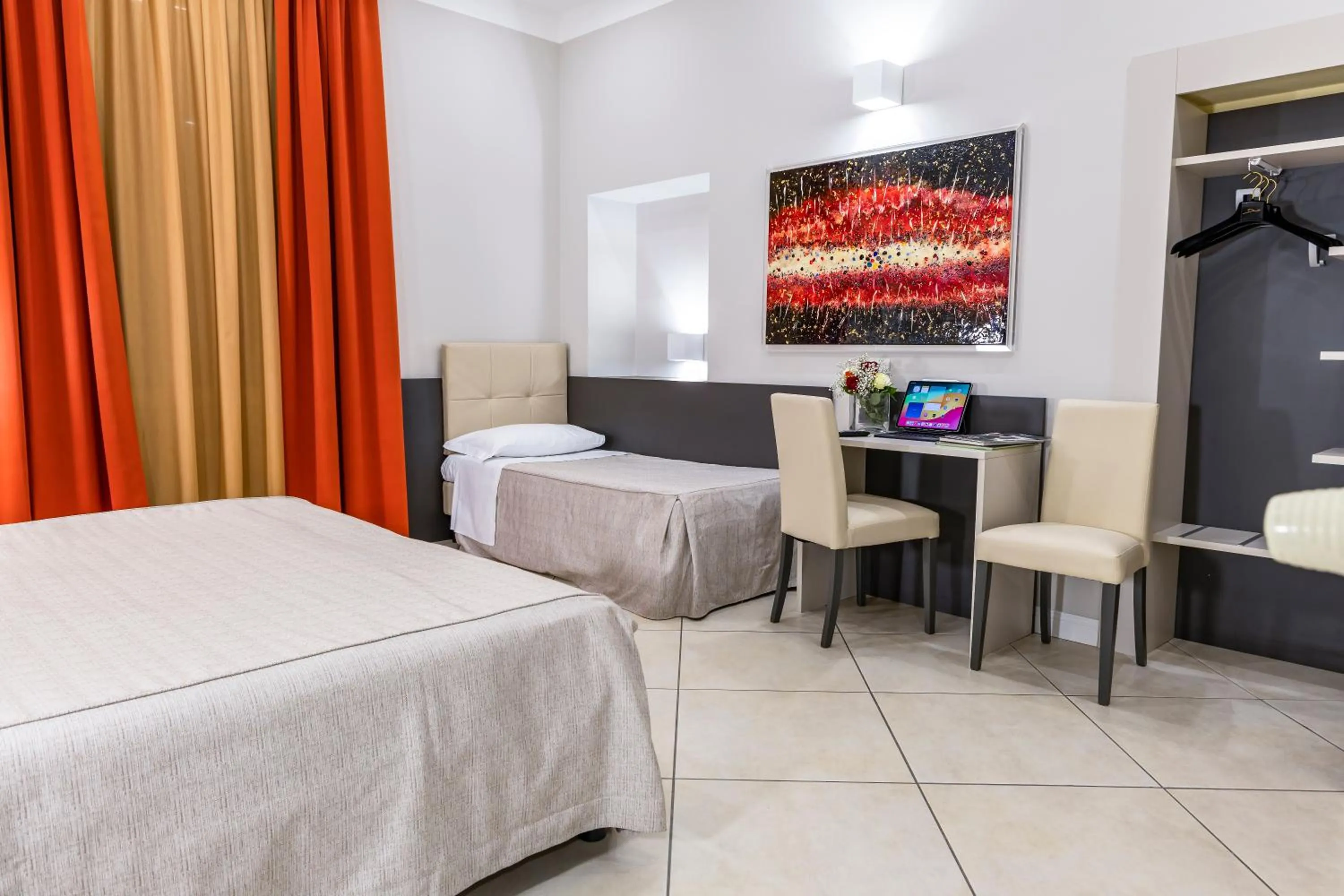 View (from property/room), Bed in Hotel Demo'