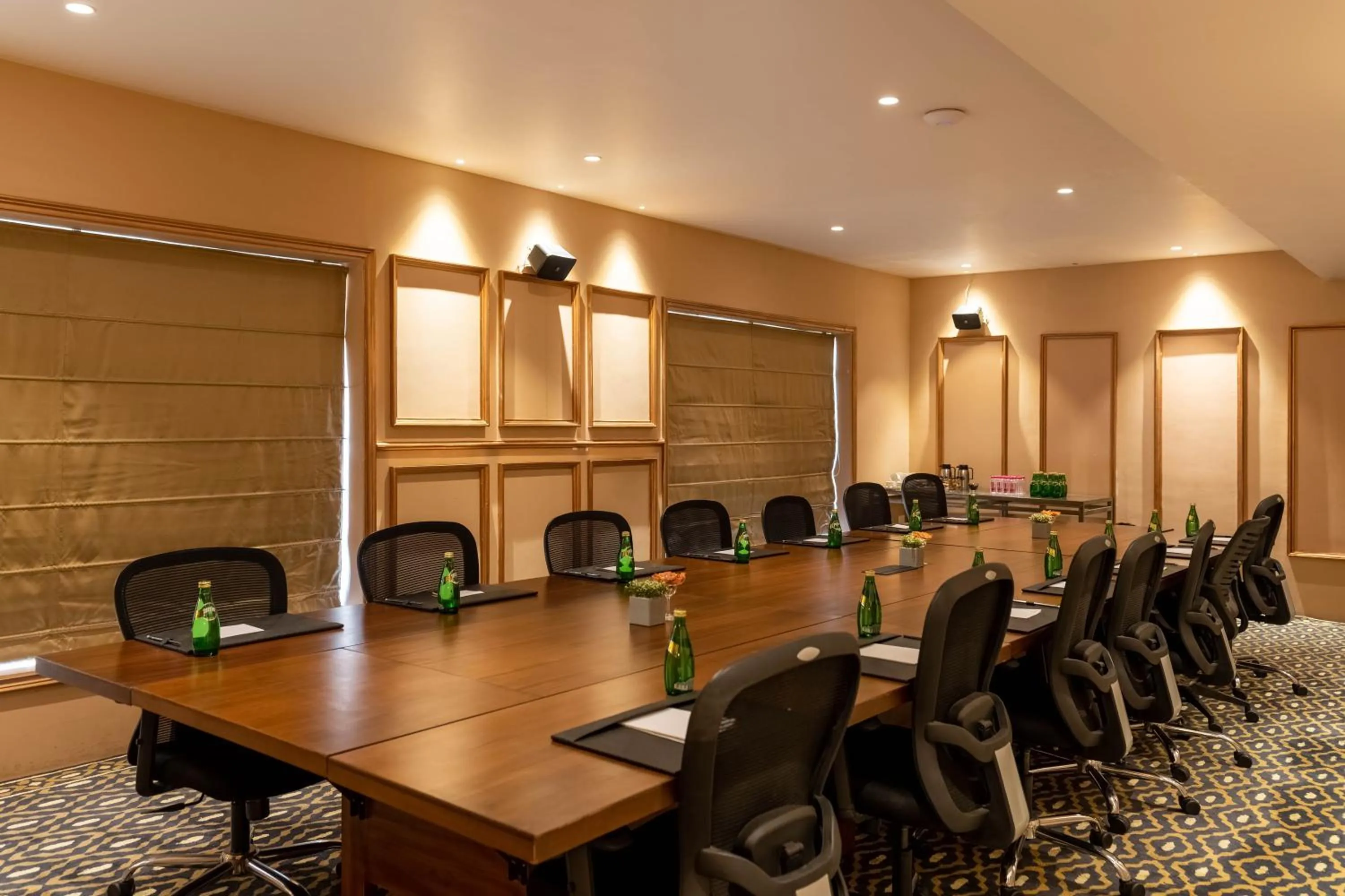 Meeting/conference room in Historia Royal