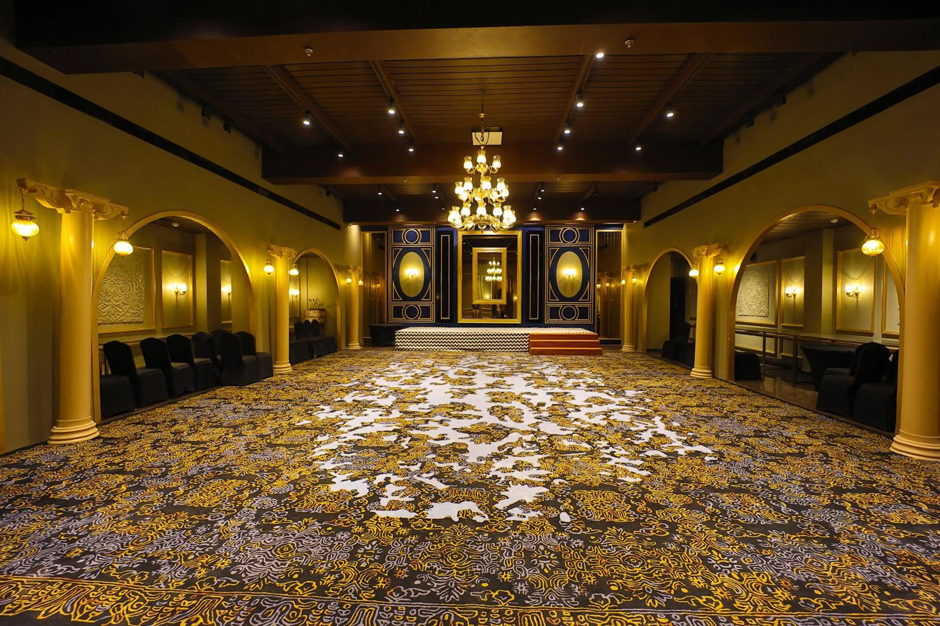 Banquet/Function facilities in Historia Royal