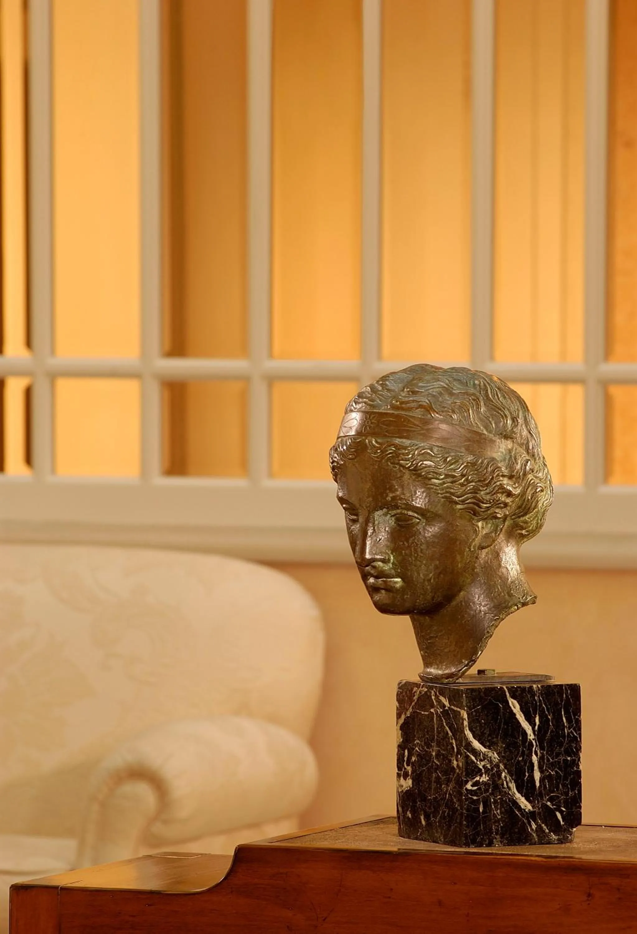 Decorative detail in Hotel Corona d'Oro 1890