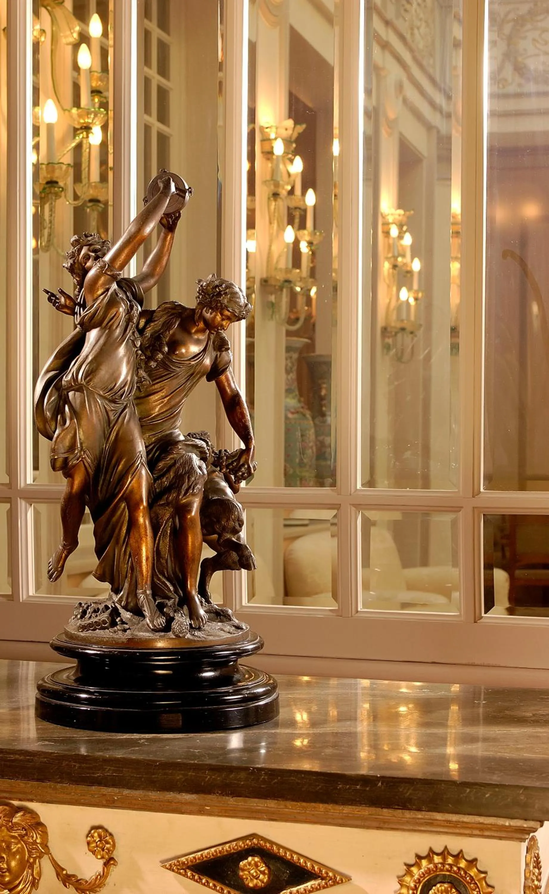 Decorative detail in Hotel Corona d'Oro 1890