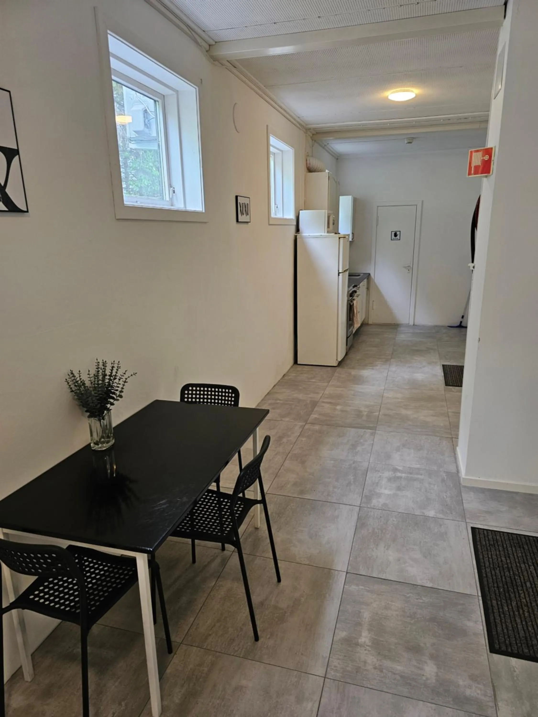 Brufjell Hostel & Parking