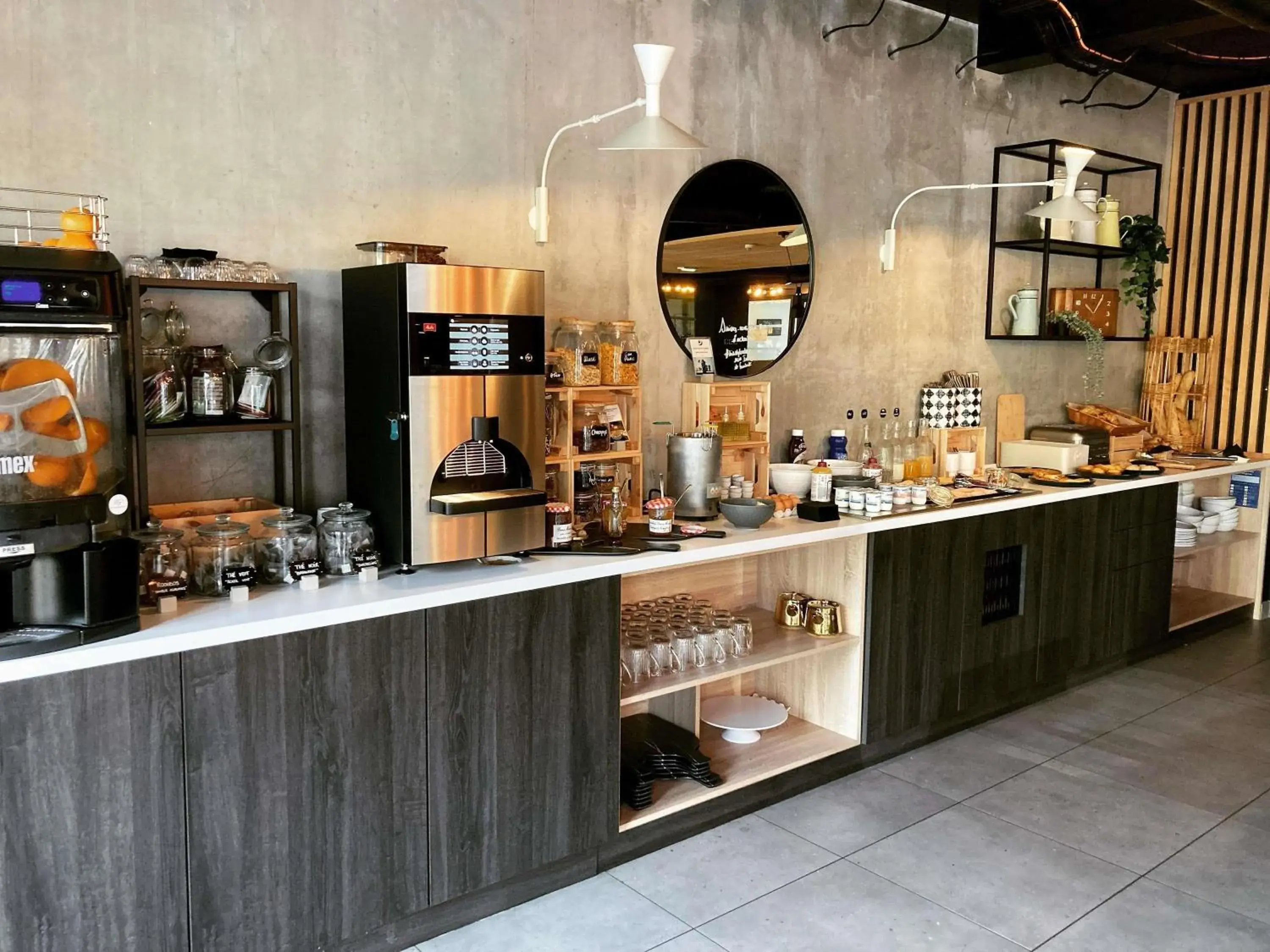 Property building in ibis Styles Dreux Centre Gare Property building in ibis Styles Dreux Centre Gare