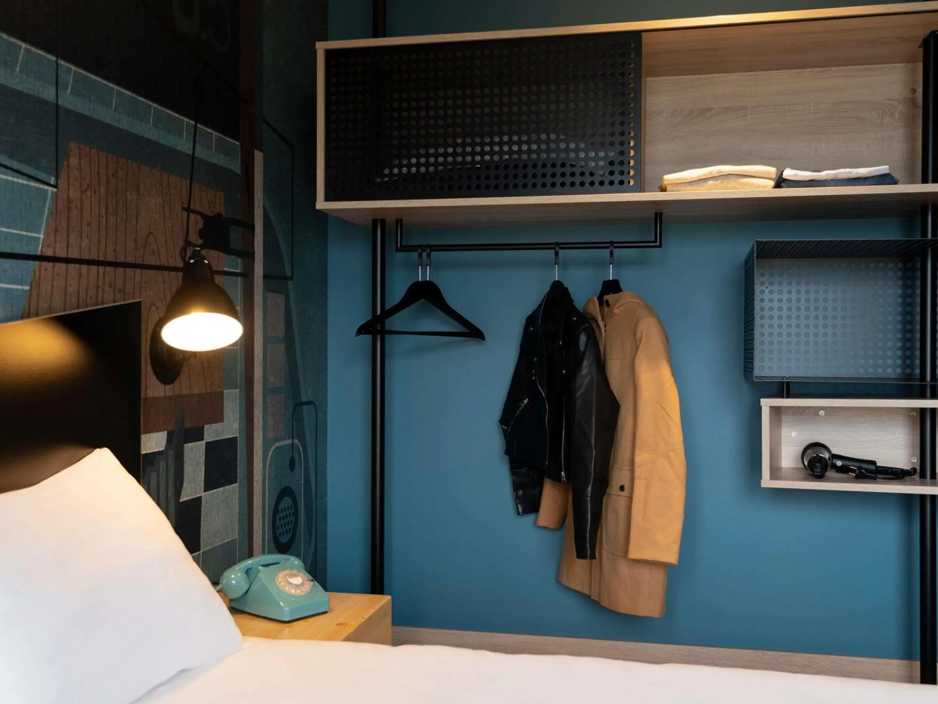 Bedroom in ibis Styles Dreux Centre Gare Bedroom in ibis Styles Dreux Centre Gare