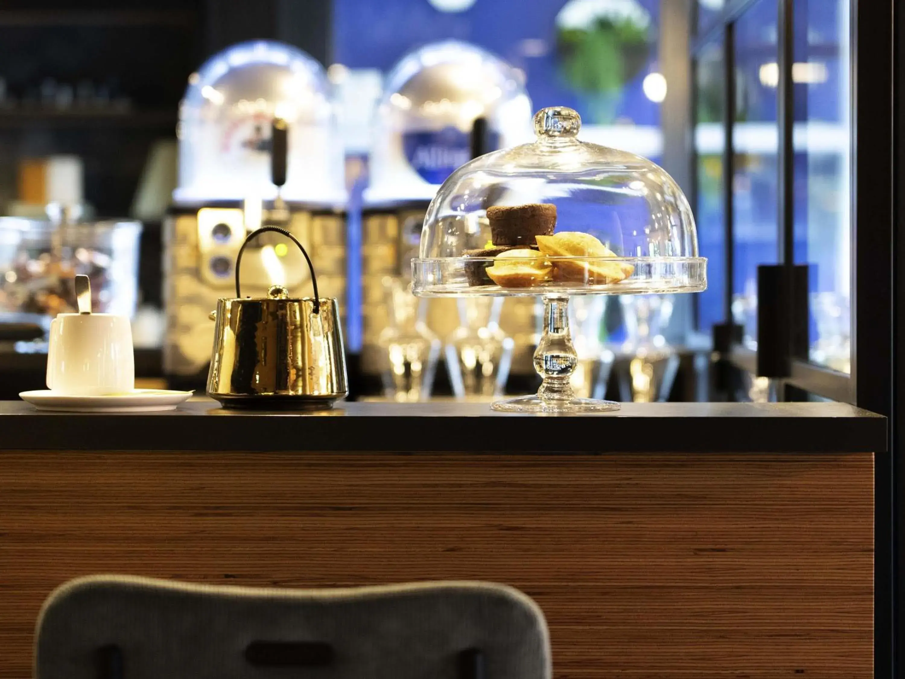 Lounge or bar in ibis Styles Dreux Centre Gare Lounge or bar in ibis Styles Dreux Centre Gare