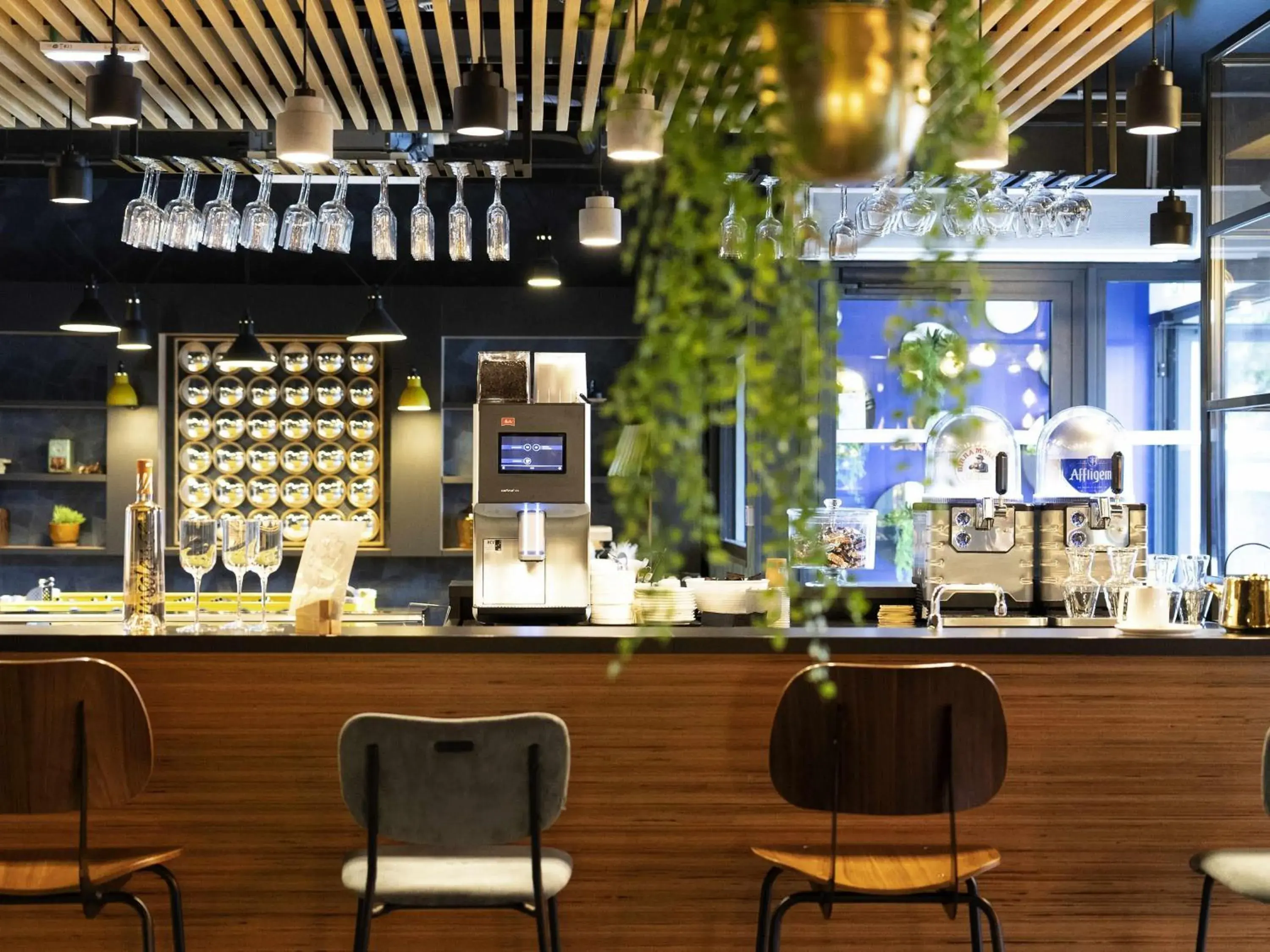 Lounge or bar in ibis Styles Dreux Centre Gare Lounge or bar in ibis Styles Dreux Centre Gare