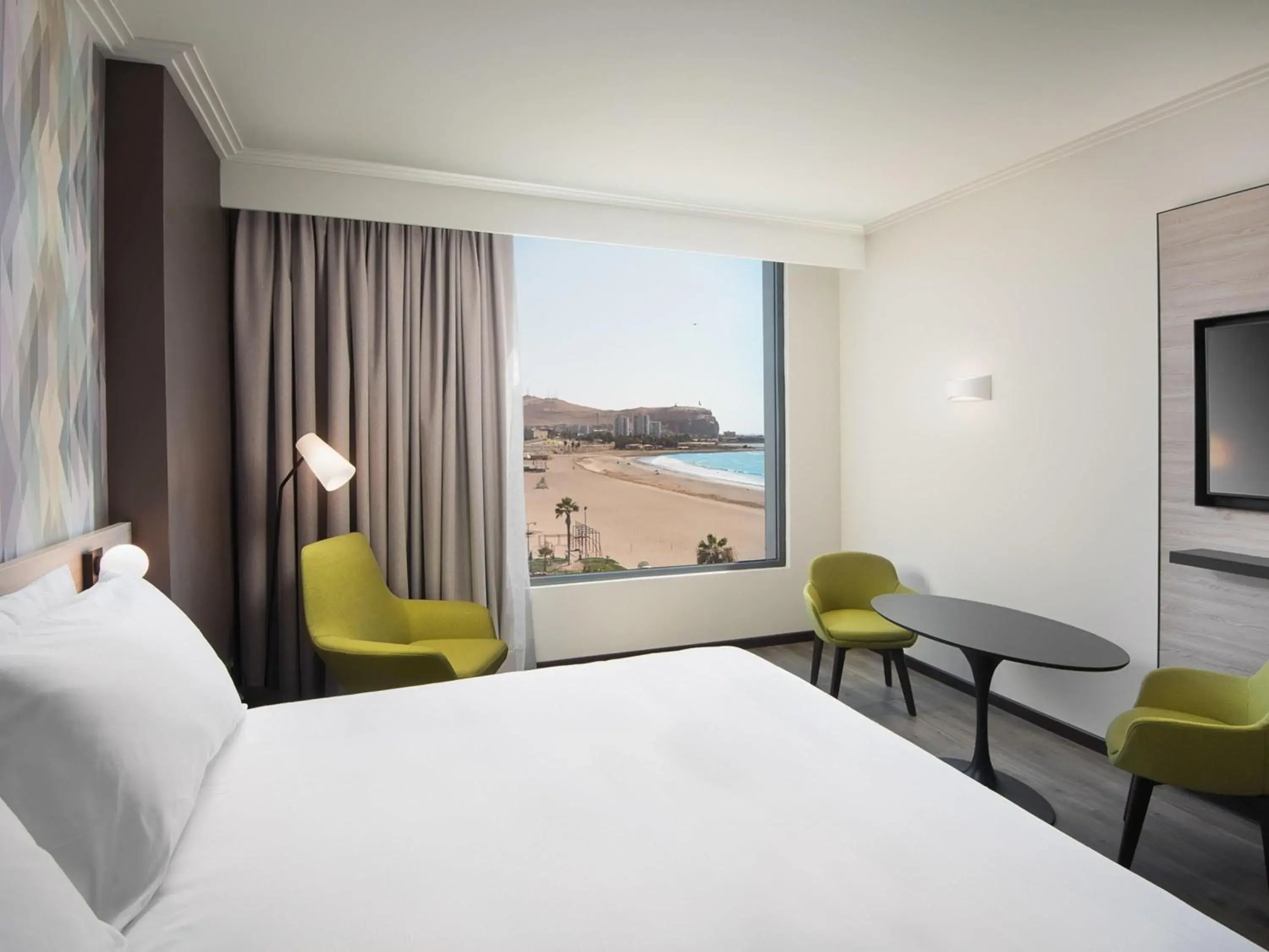 Standard King Room - single occupancy in Novotel Arica Standard King Room - single occupancy in Novotel Arica