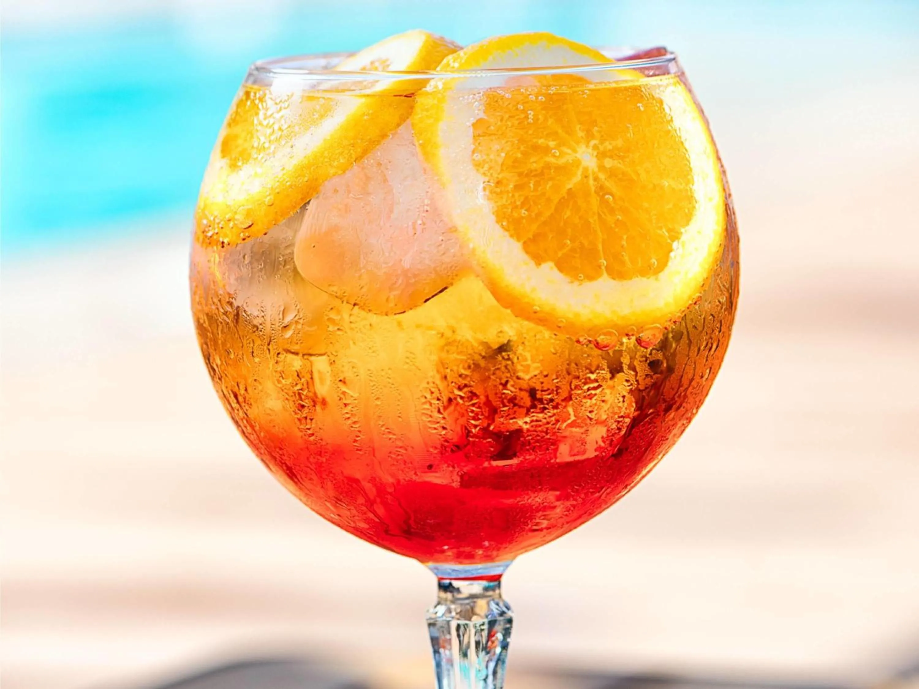 Lounge or bar in Novotel Arica