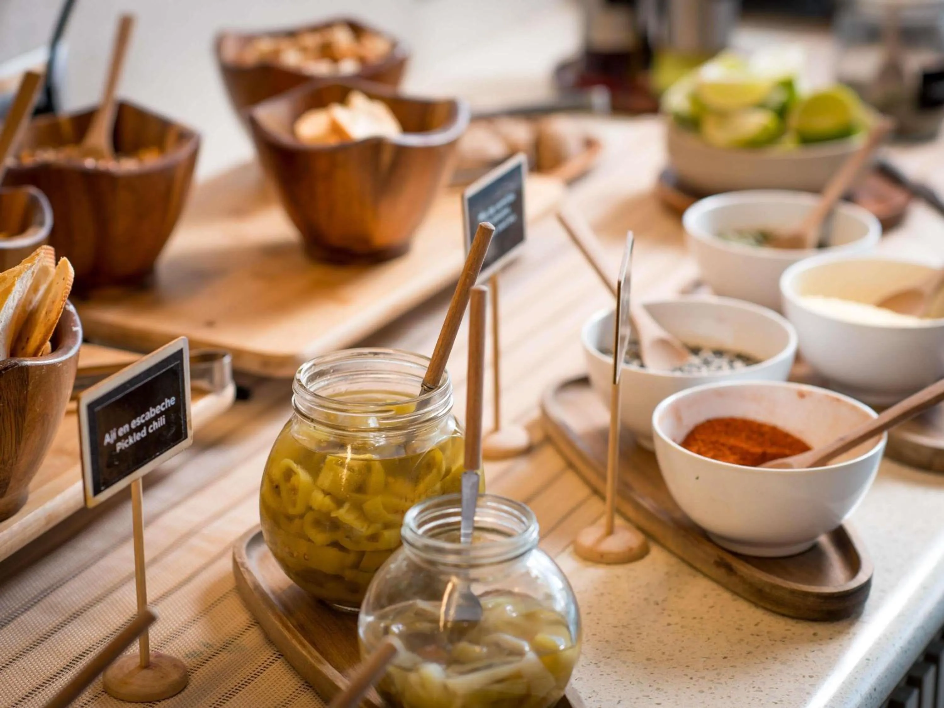 Restaurant/places to eat in Novotel Arica