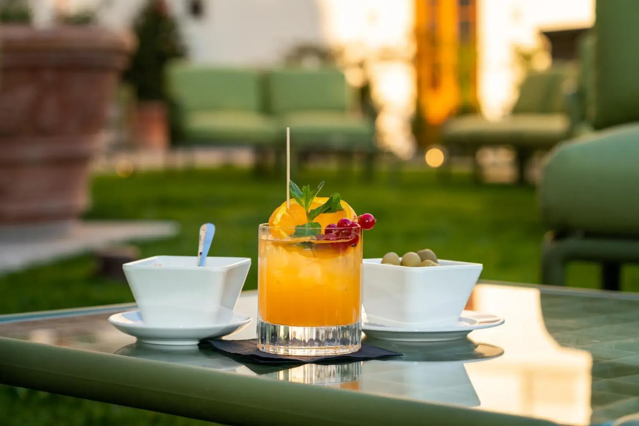 Lounge or bar in Villa Neroli - Place of Charme Lounge or bar in Villa Neroli - Place of Charme