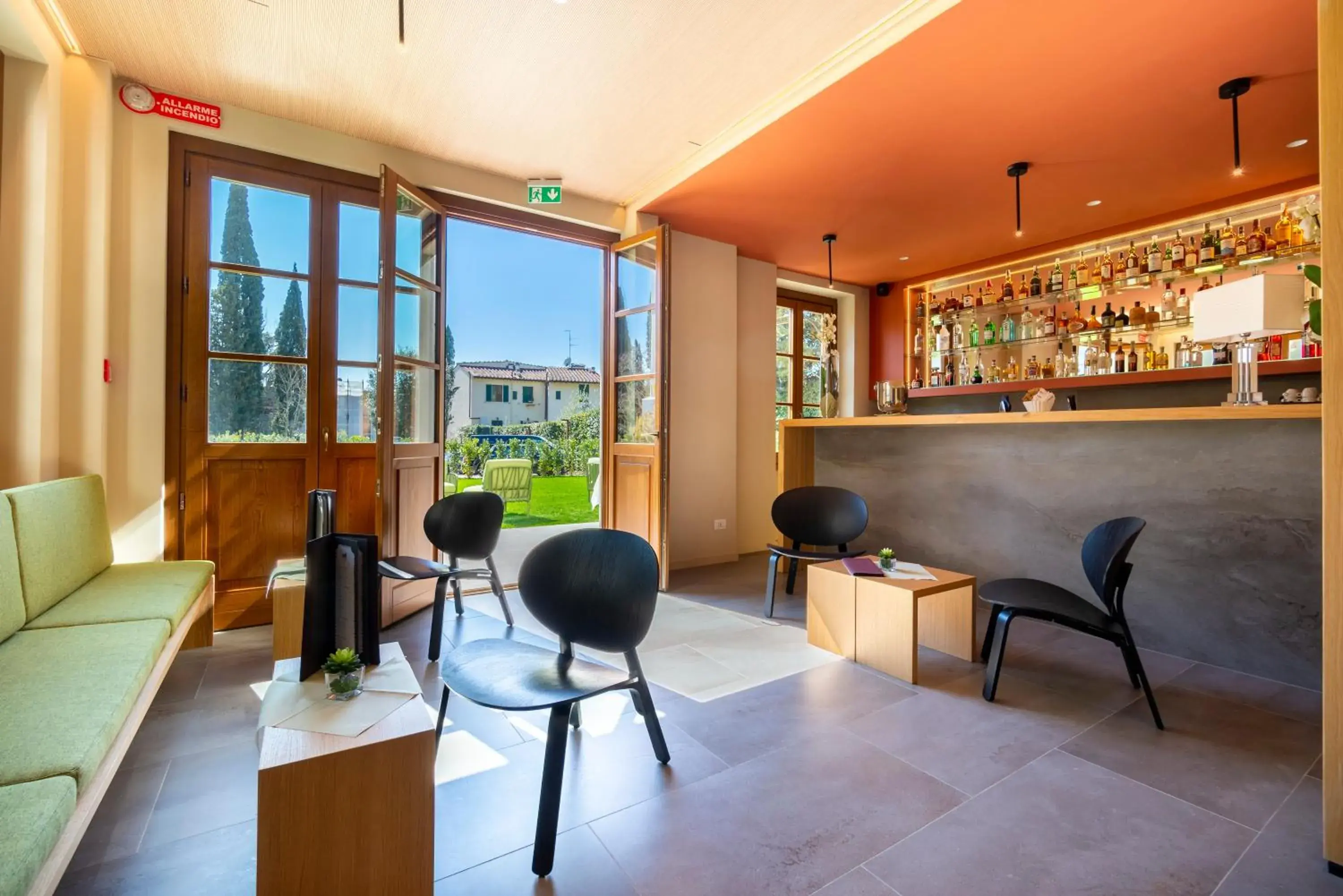 Lounge or bar in Villa Neroli - Place of Charme Lounge or bar in Villa Neroli - Place of Charme