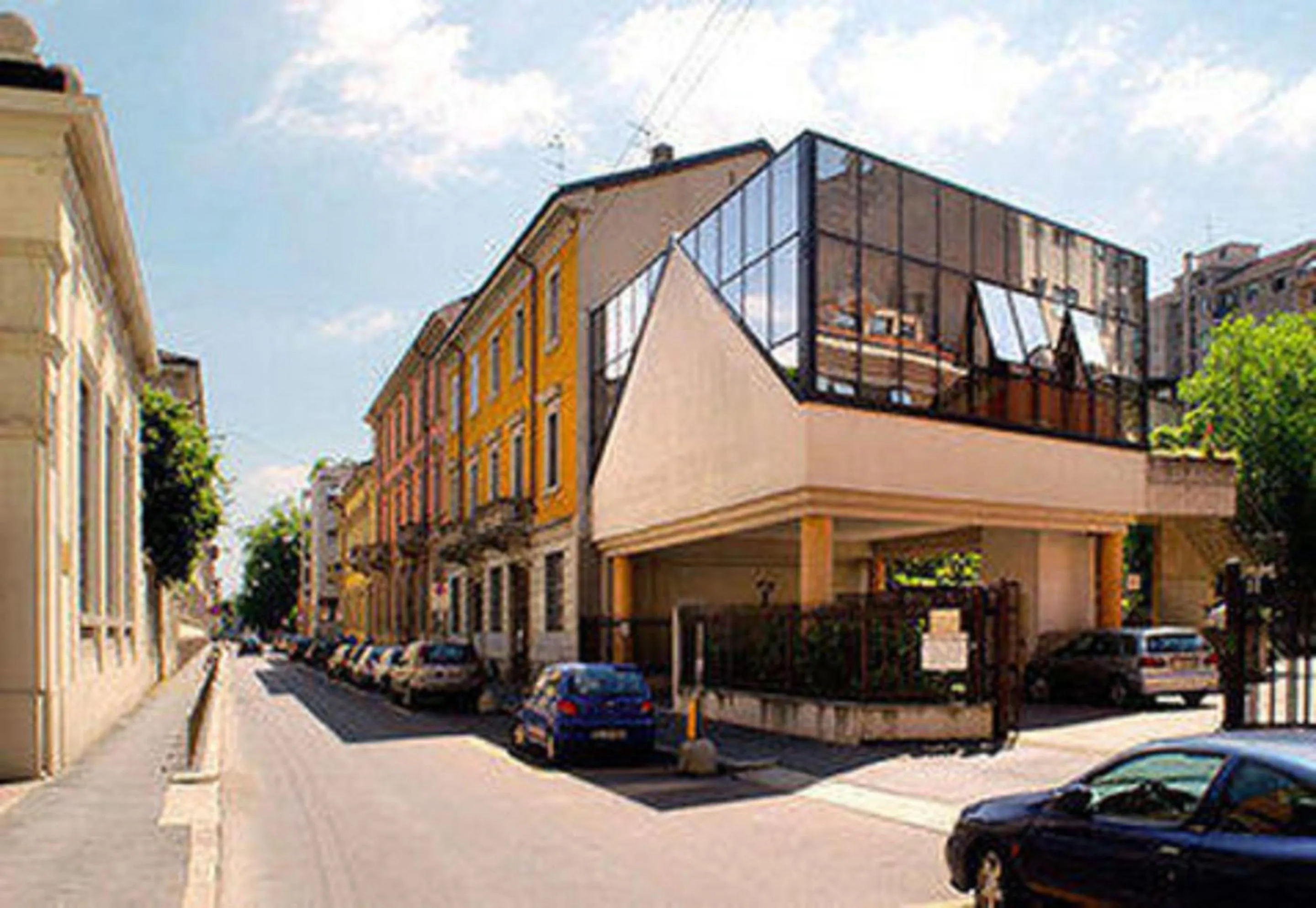 Property building in NEW GENERATION HOSTEL Navigli Milano