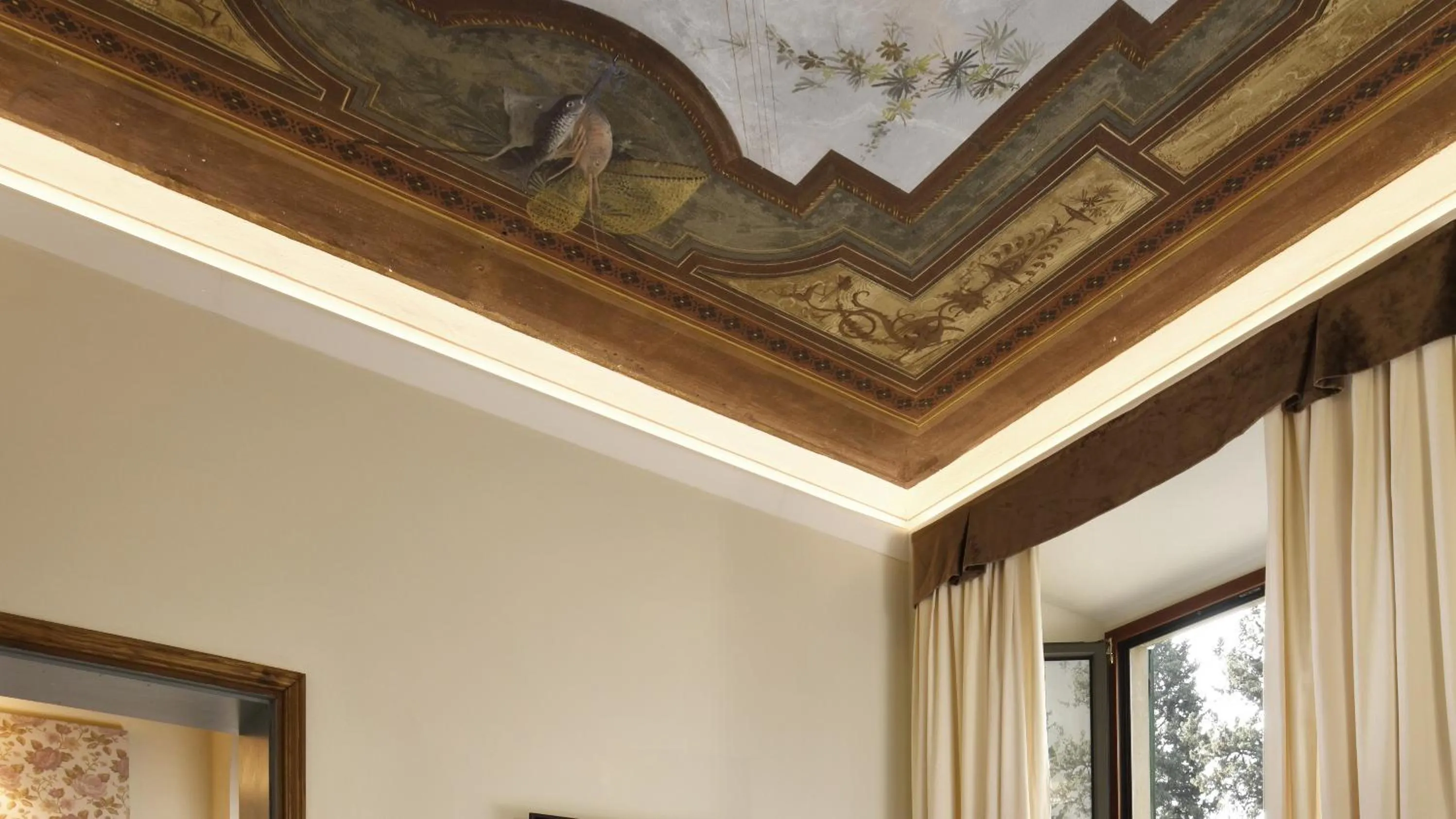 Decorative detail in FH55 Hotel Villa Fiesole