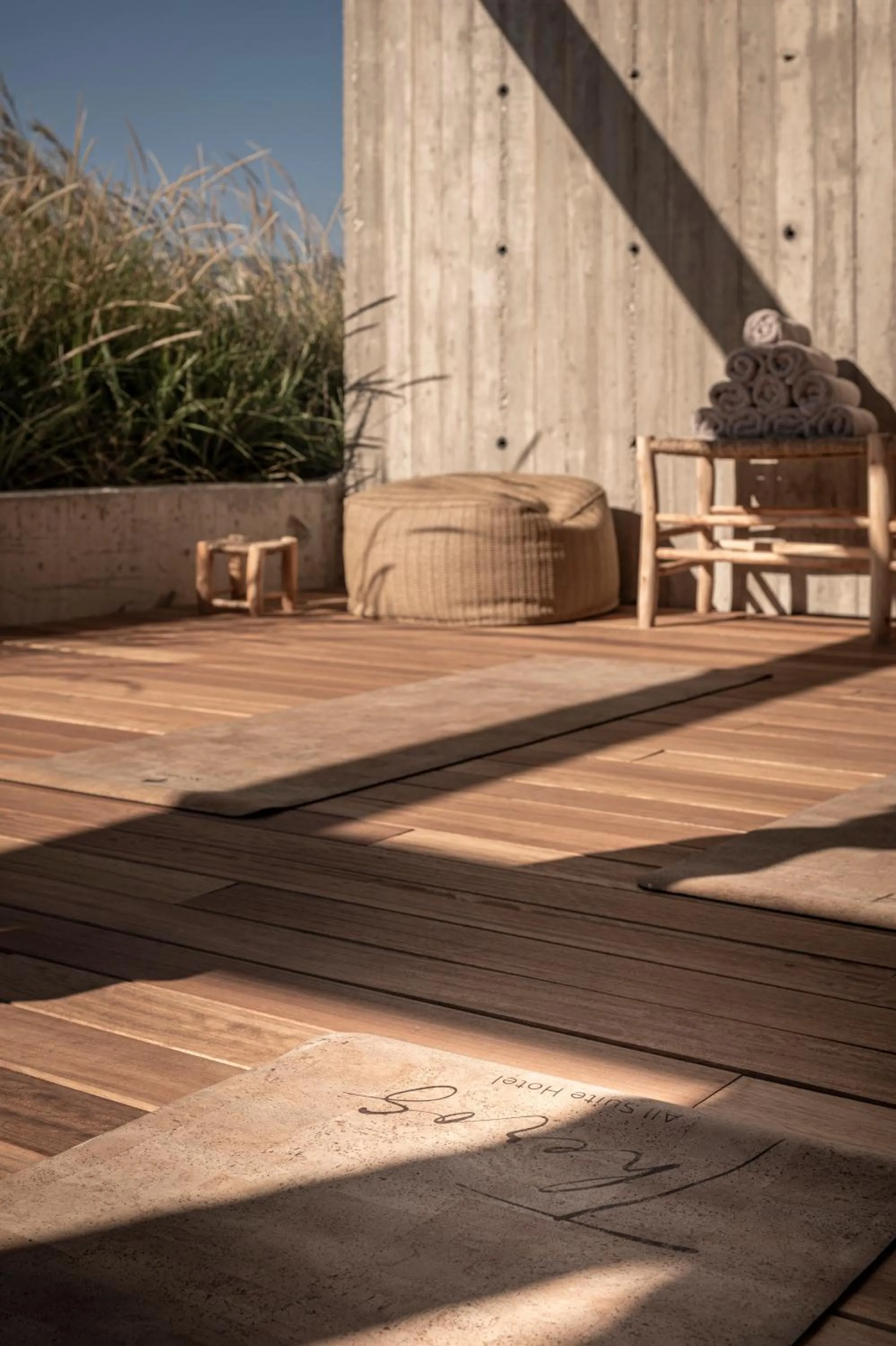 Day in Theros All Suite Hotel - Adults Only