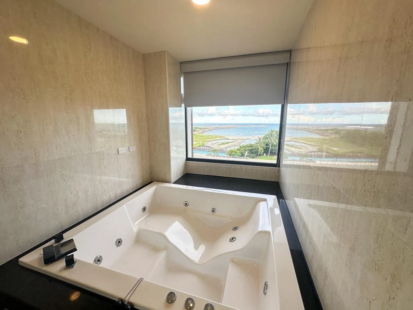 Natural landscape in Fair Tale Motel - Sea