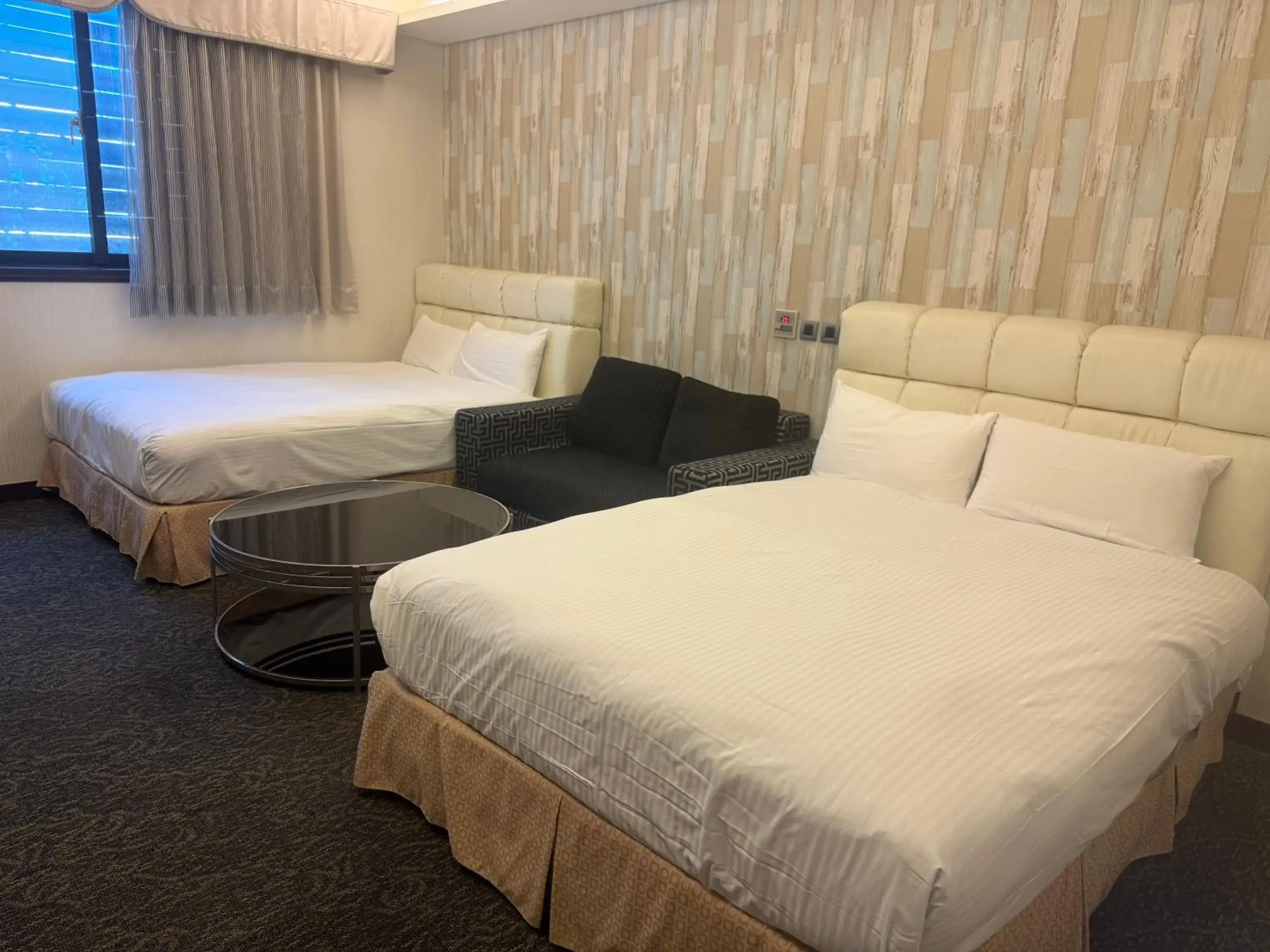 Standard Quadruple Room (Check-in at 16:00) in Fairy Tale City Motel Standard Quadruple Room (Check-in at 16:00) in Fairy Tale City Motel