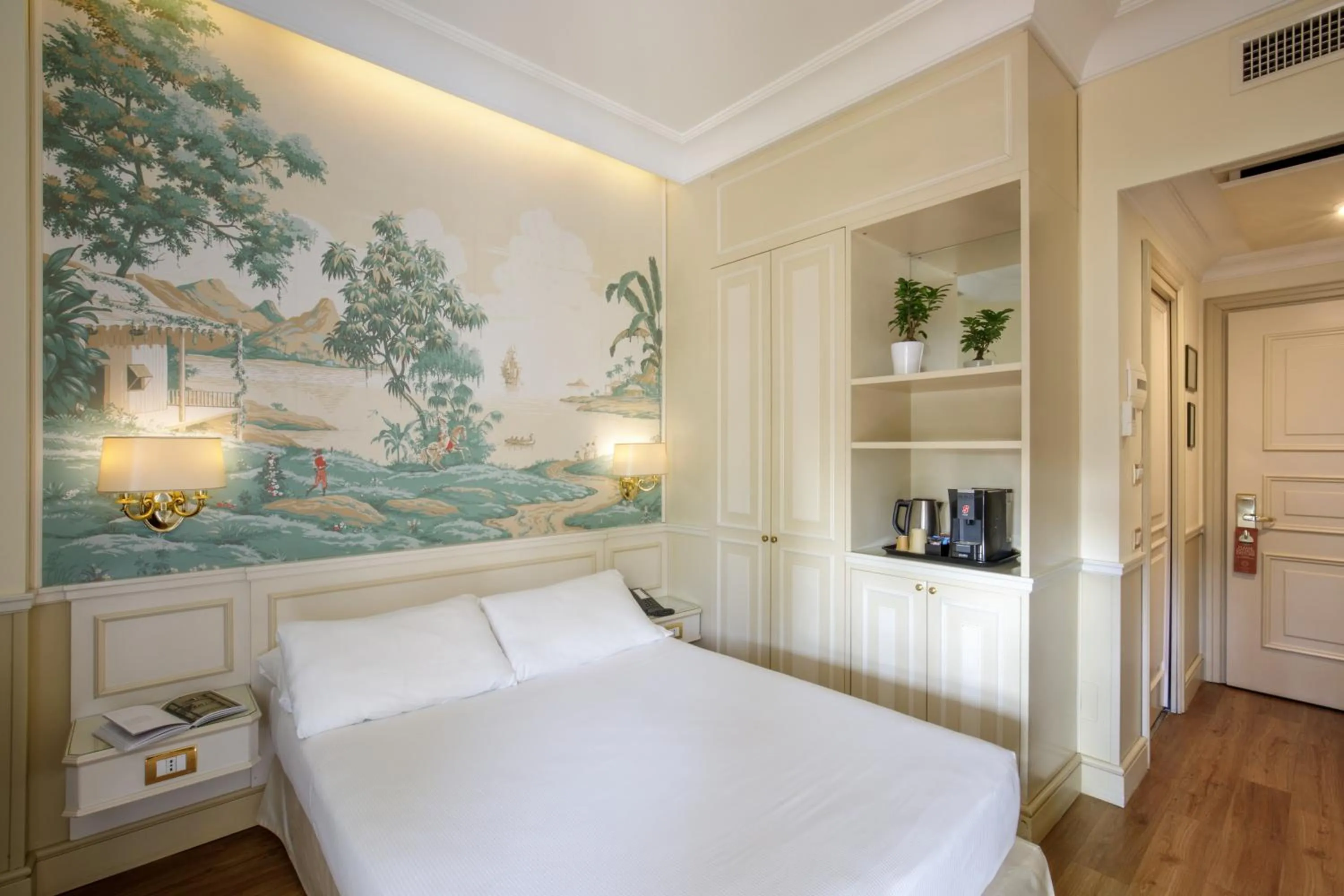 Bed in Donna Laura Palace by OMNIA hotels