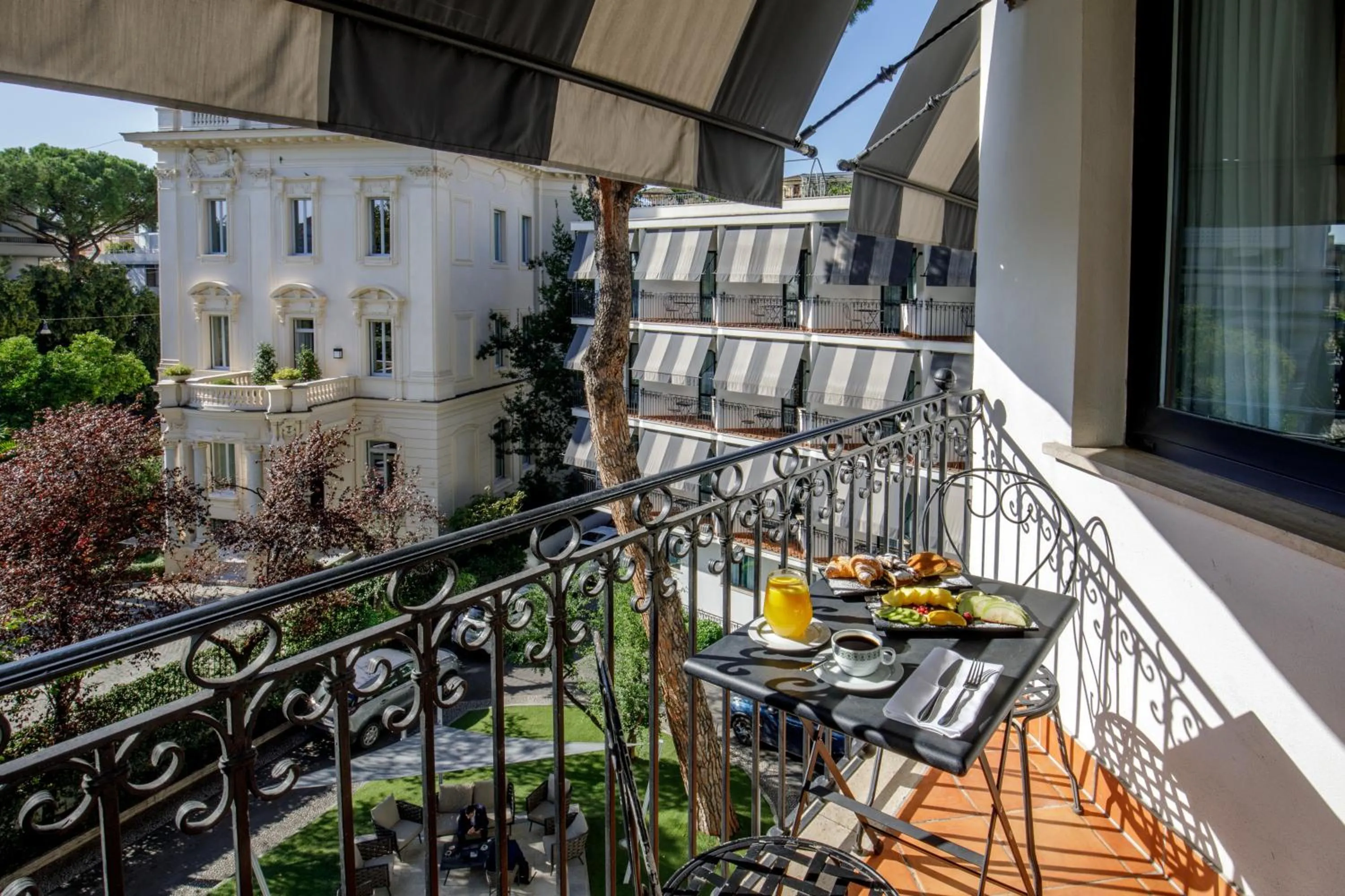 Property building in Donna Laura Palace by OMNIA hotels