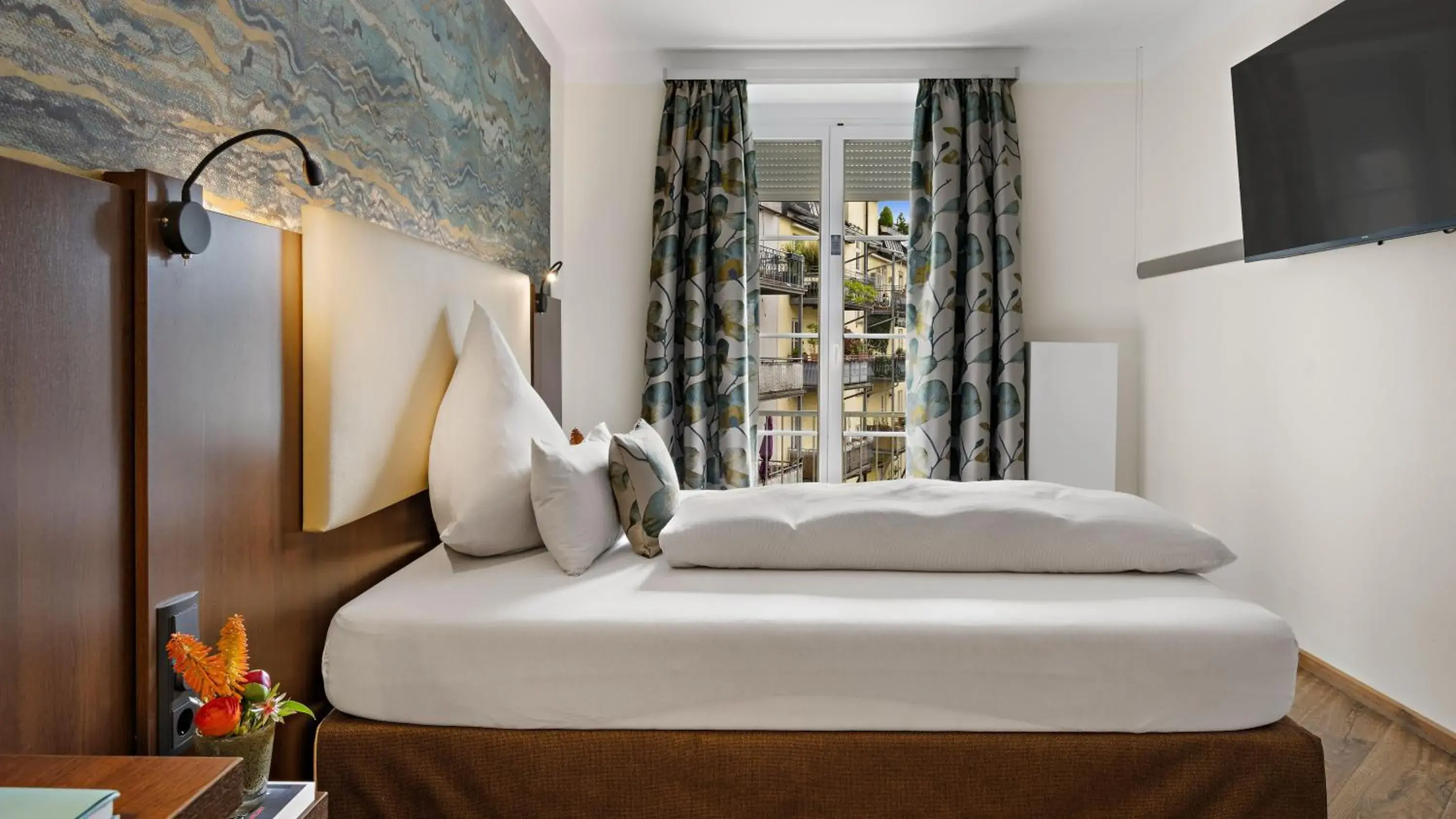 Bed in Hotel Deutsche Eiche Bed in Hotel Deutsche Eiche