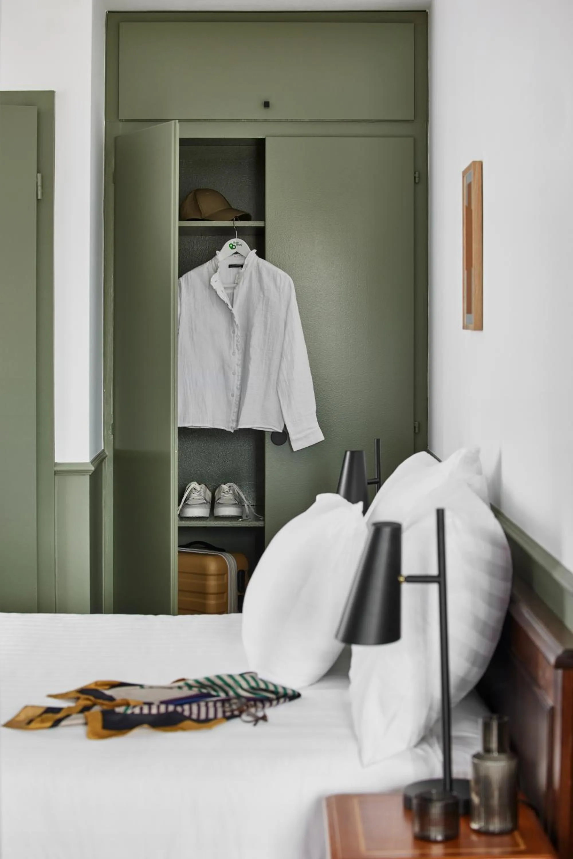 Bed in Base Lausanne