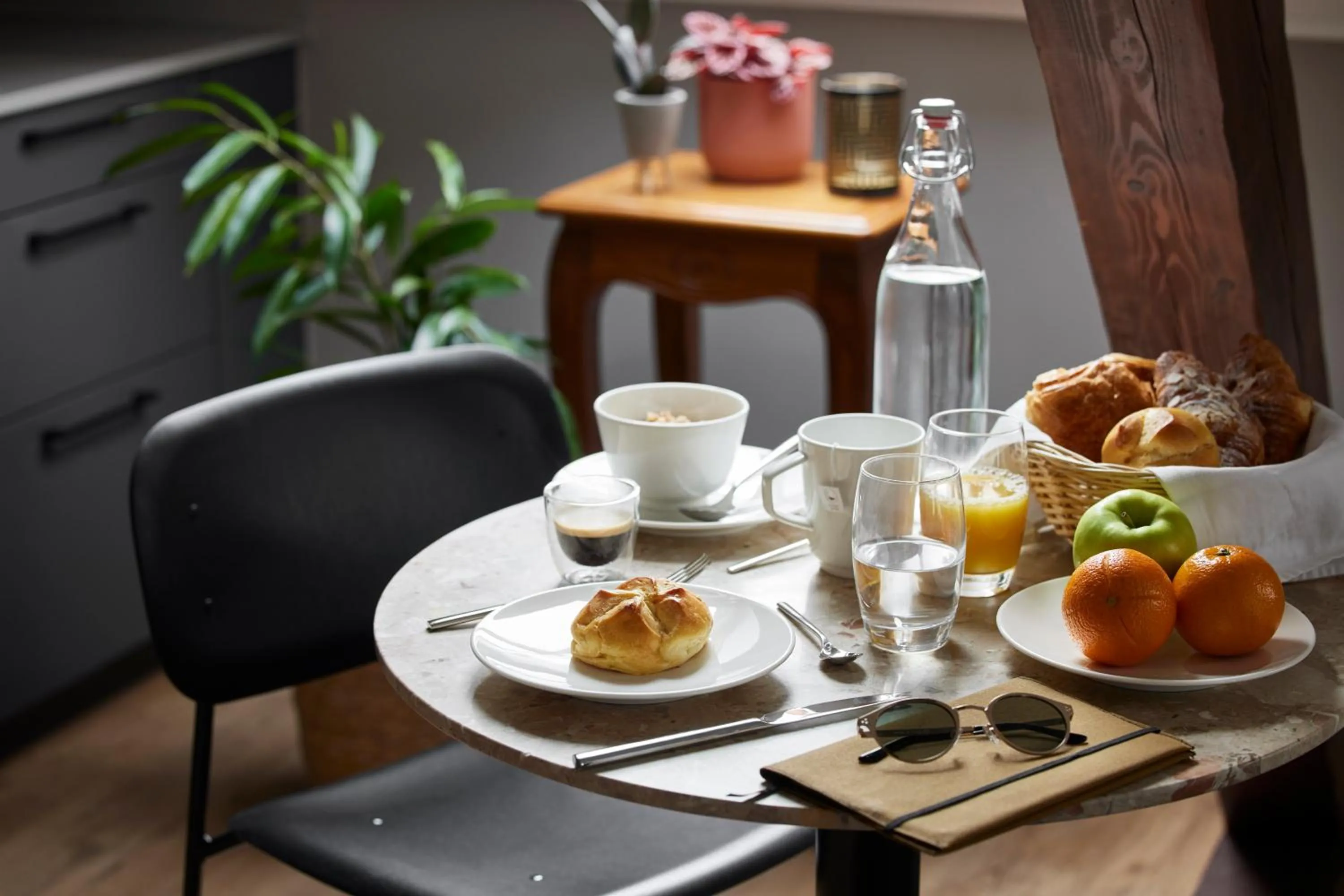 Food and drinks in Base Lausanne