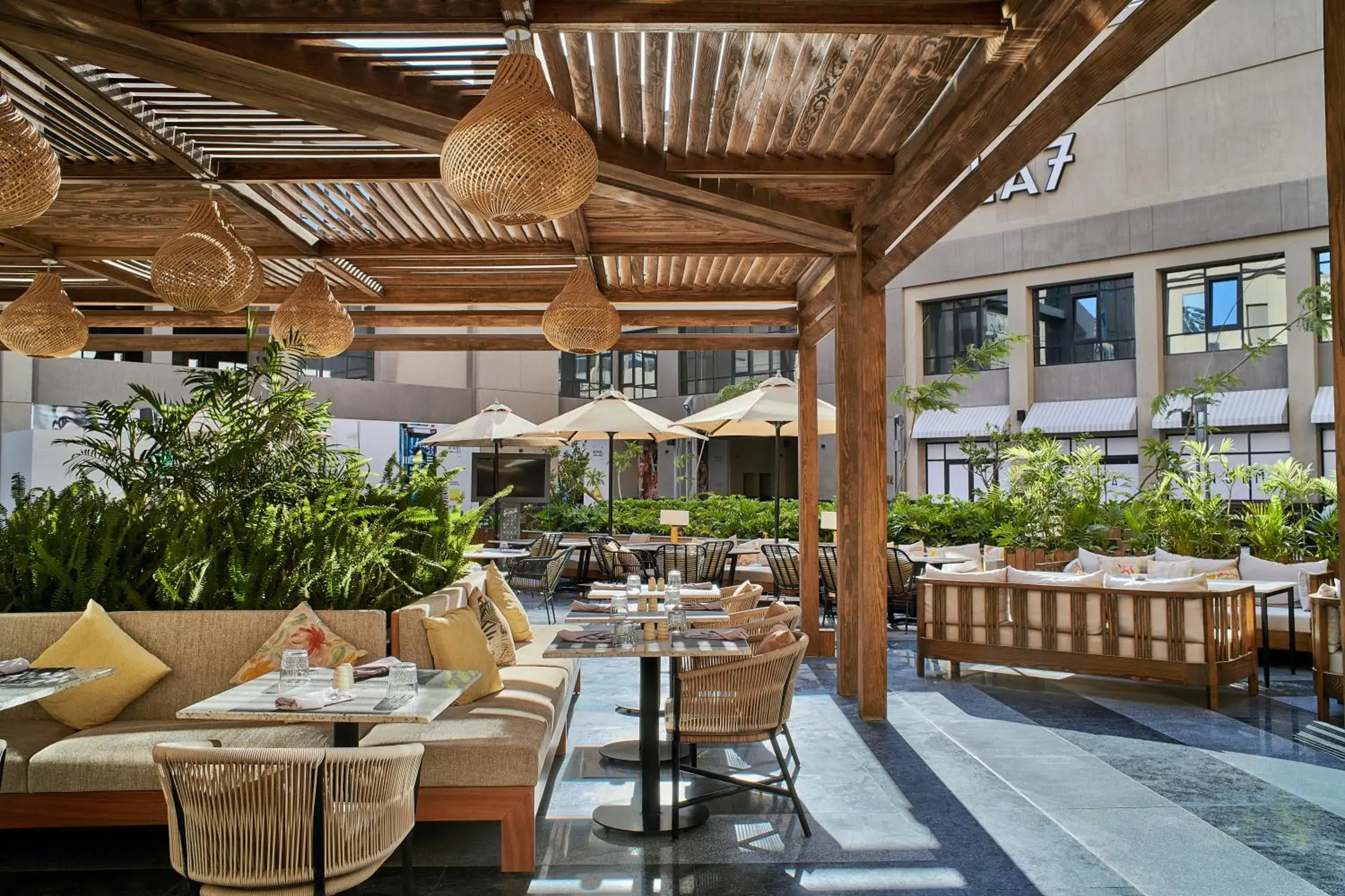 Restaurant/places to eat in Crowne Plaza - West Cairo Arkan by IHG Restaurant/places to eat in Crowne Plaza - West Cairo Arkan by IHG