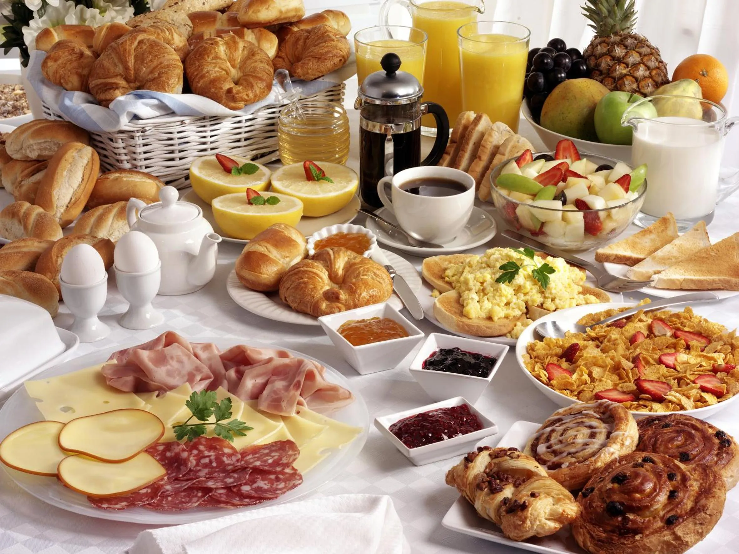 Breakfast in Crowne Plaza - West Cairo Arkan by IHG